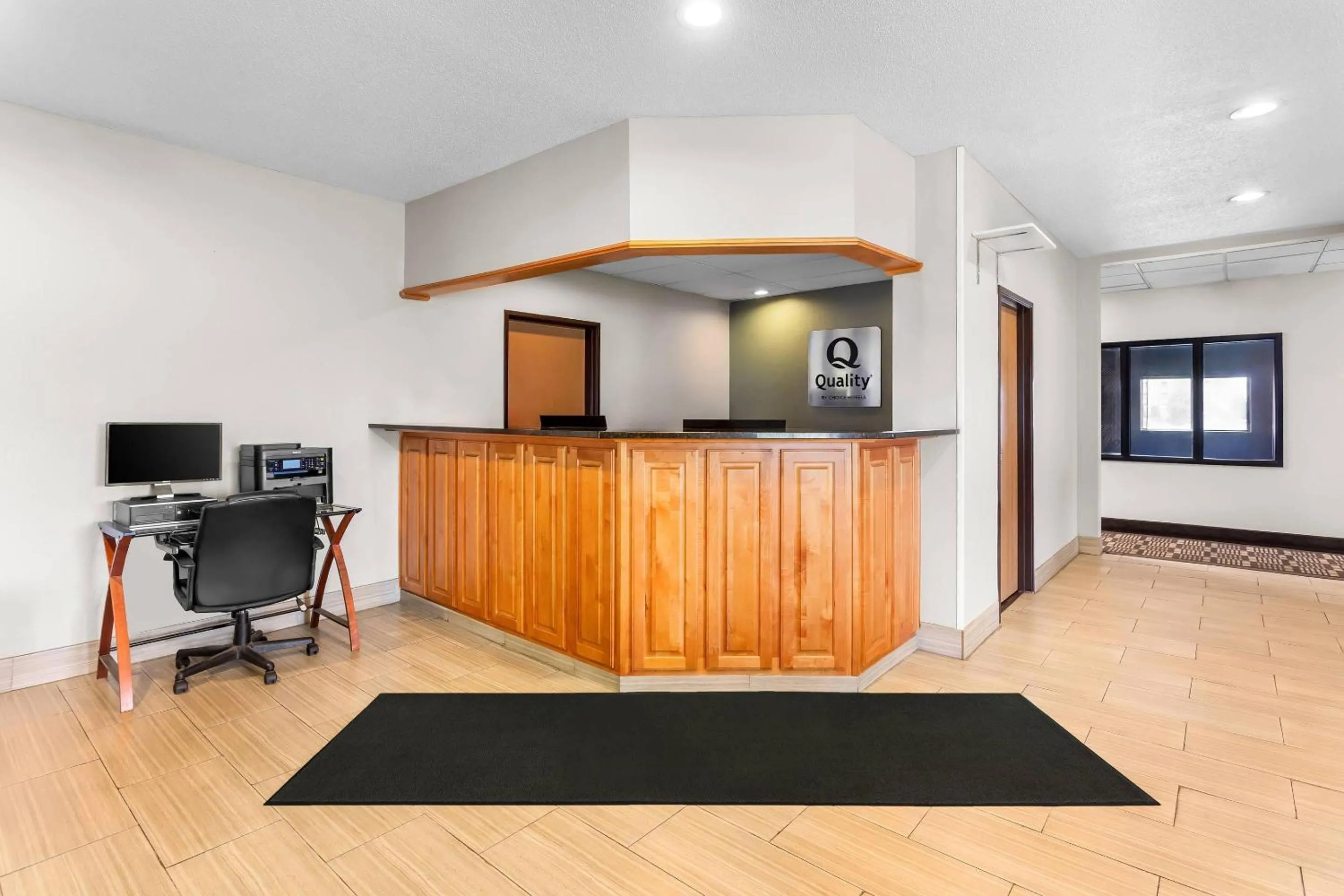 Lobby or reception in Quality Inn Beloit