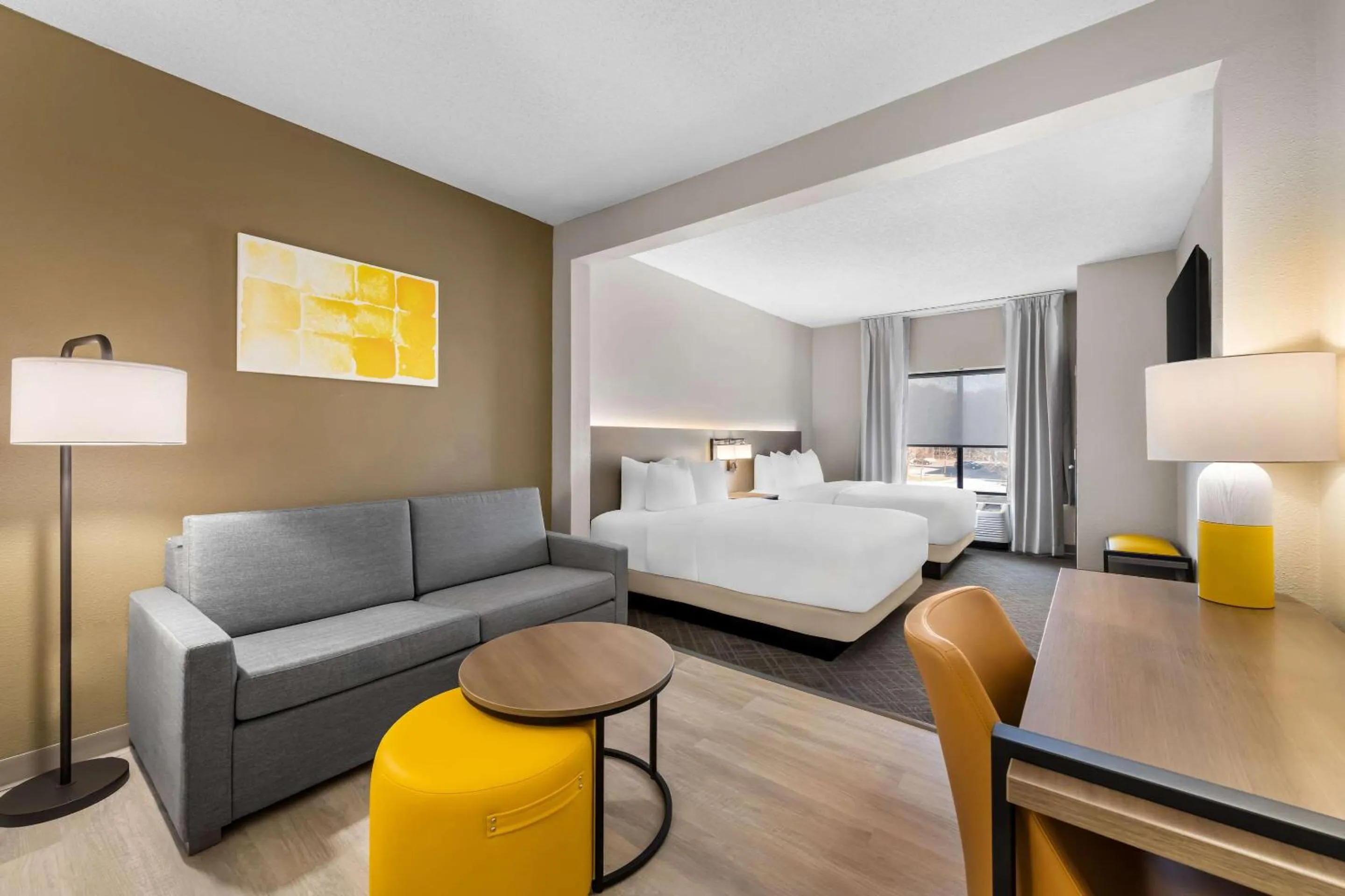 Bedroom, Bed in Comfort Suites Stevens Point