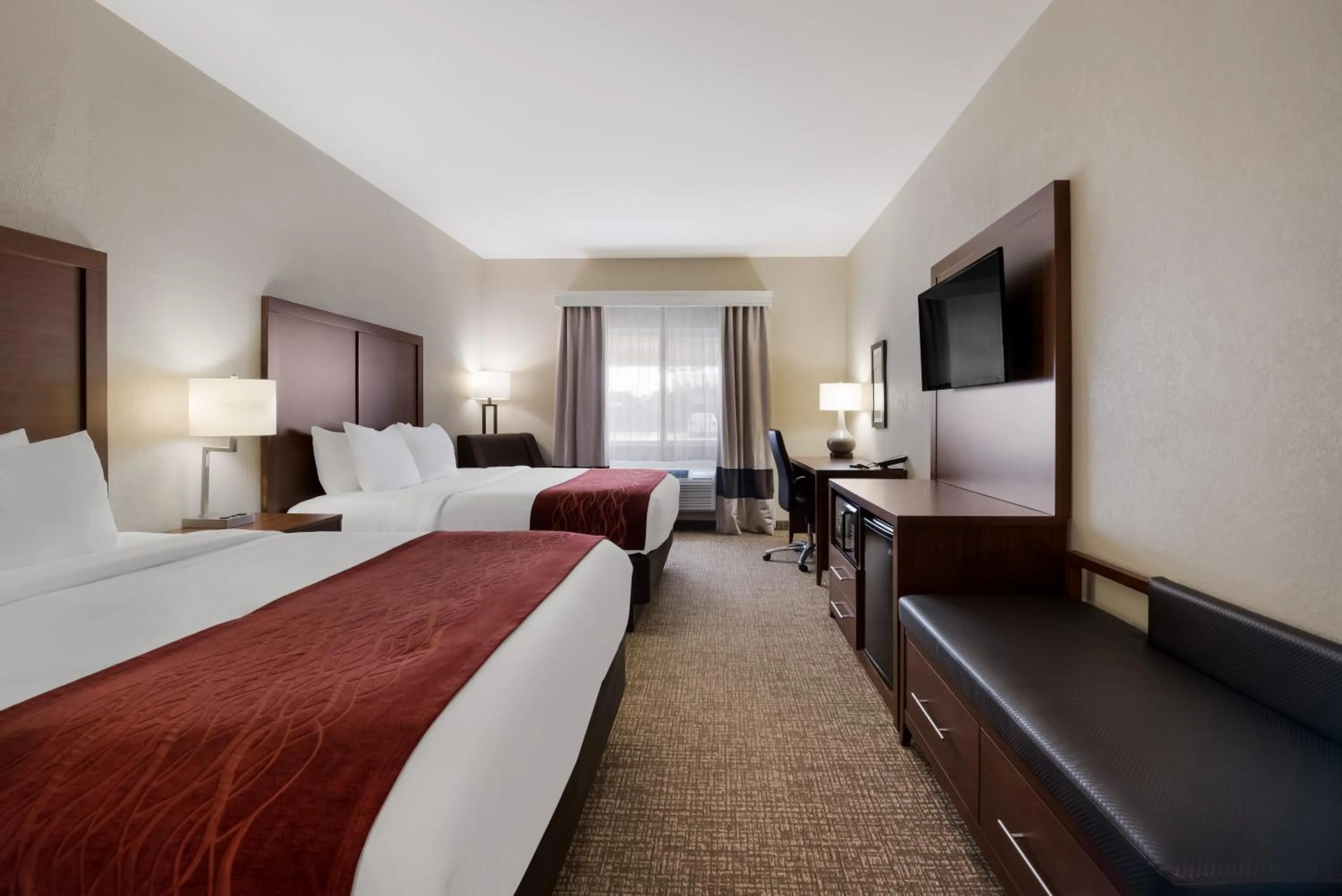 Photo of the whole room, Bed in Comfort Inn Onalaska - La Crosse Area