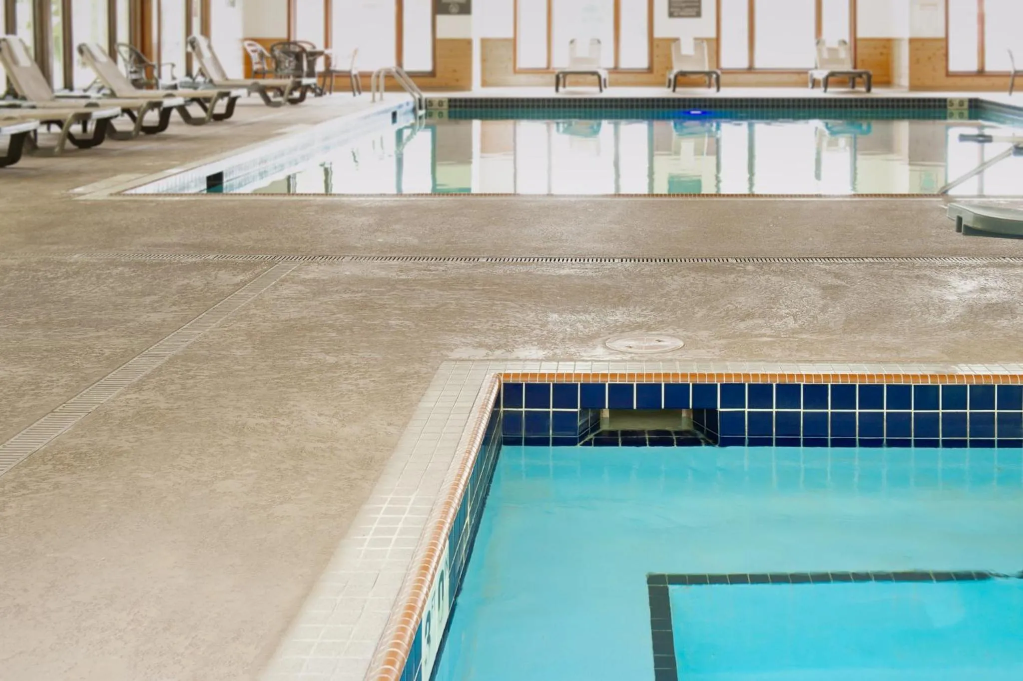 Swimming pool in Holiday Inn Express & Suites Hayward by IHG