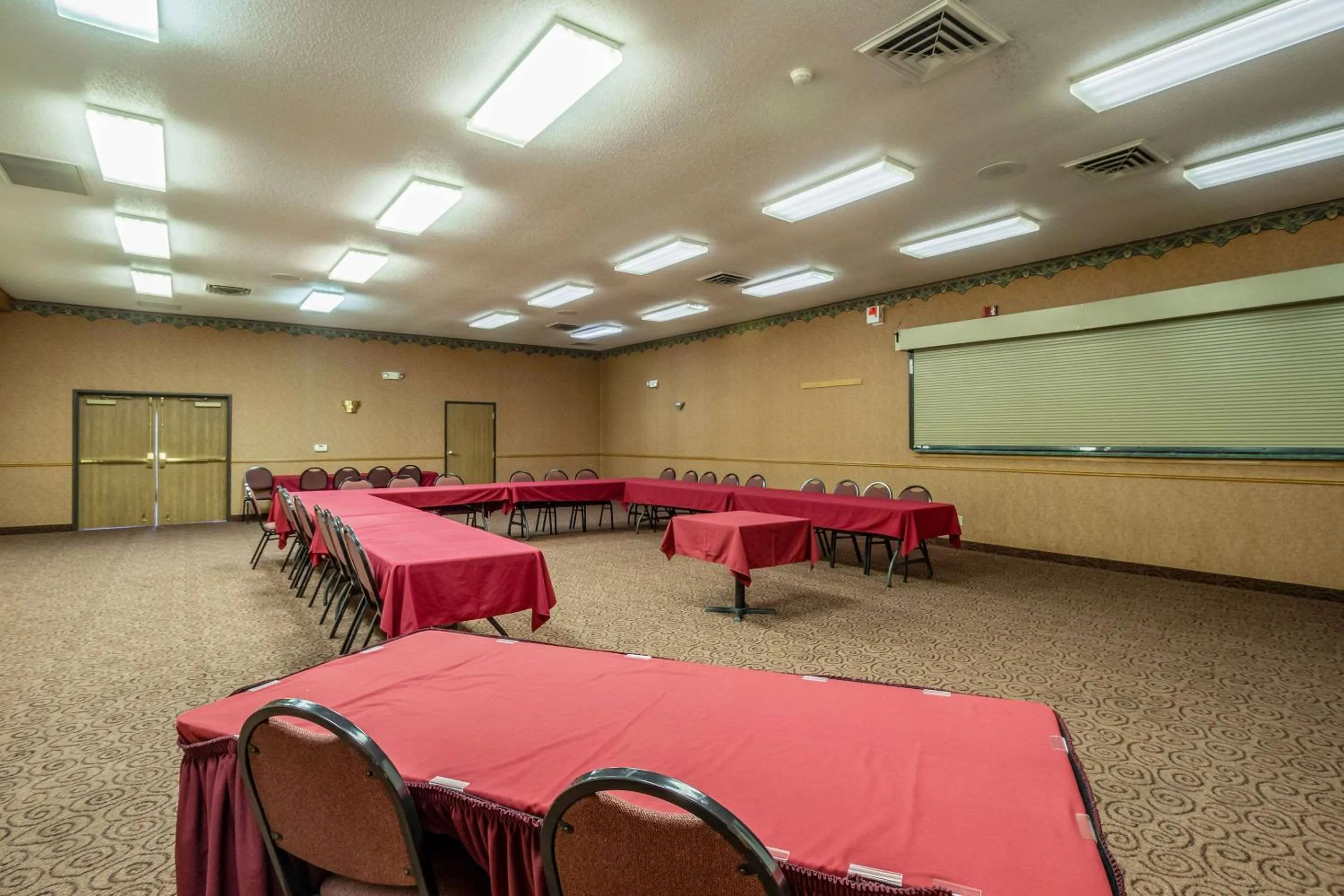 On site in Quality Inn Mineral Point