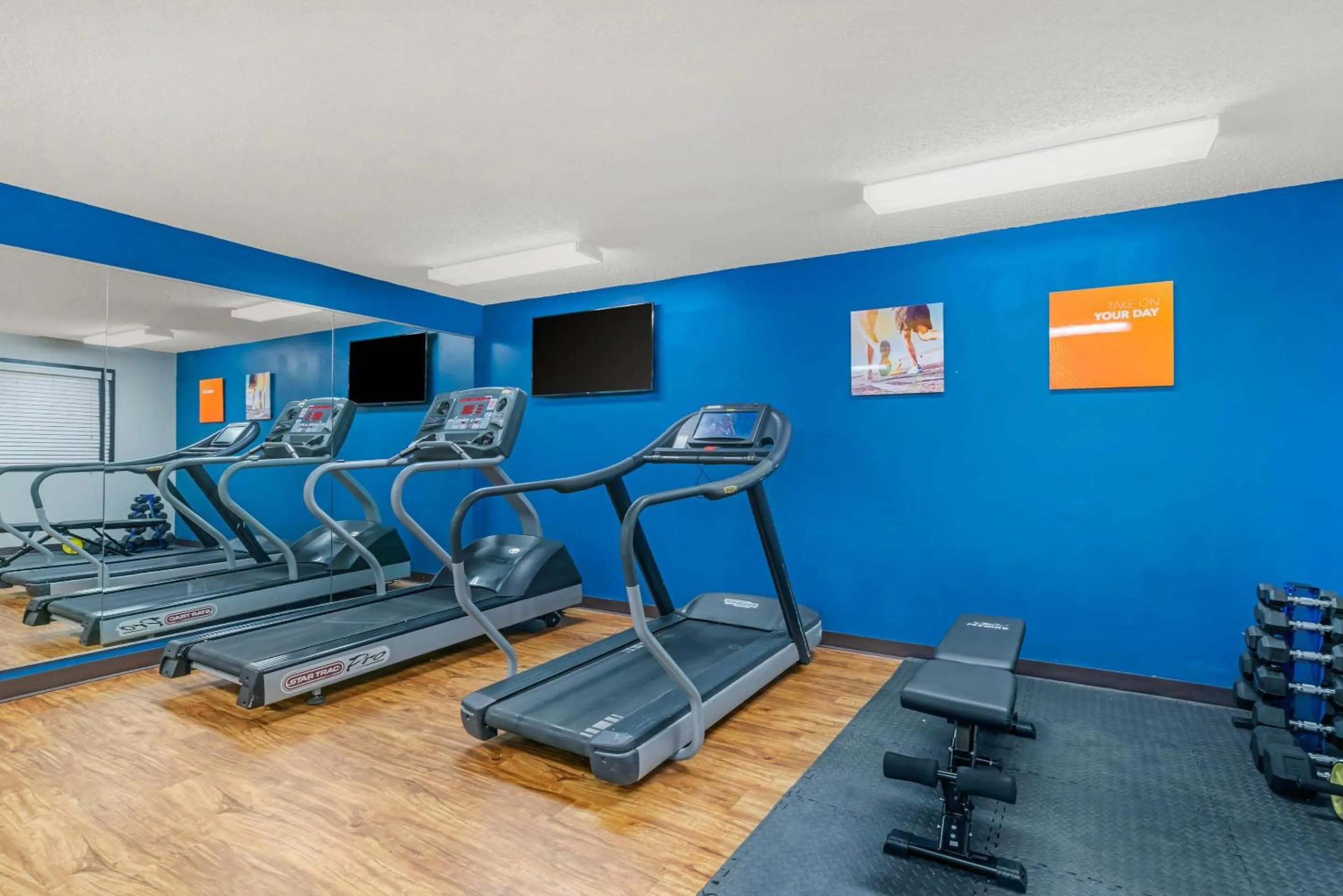 Fitness centre/facilities in Comfort Inn & Suites Sheboygan I-43