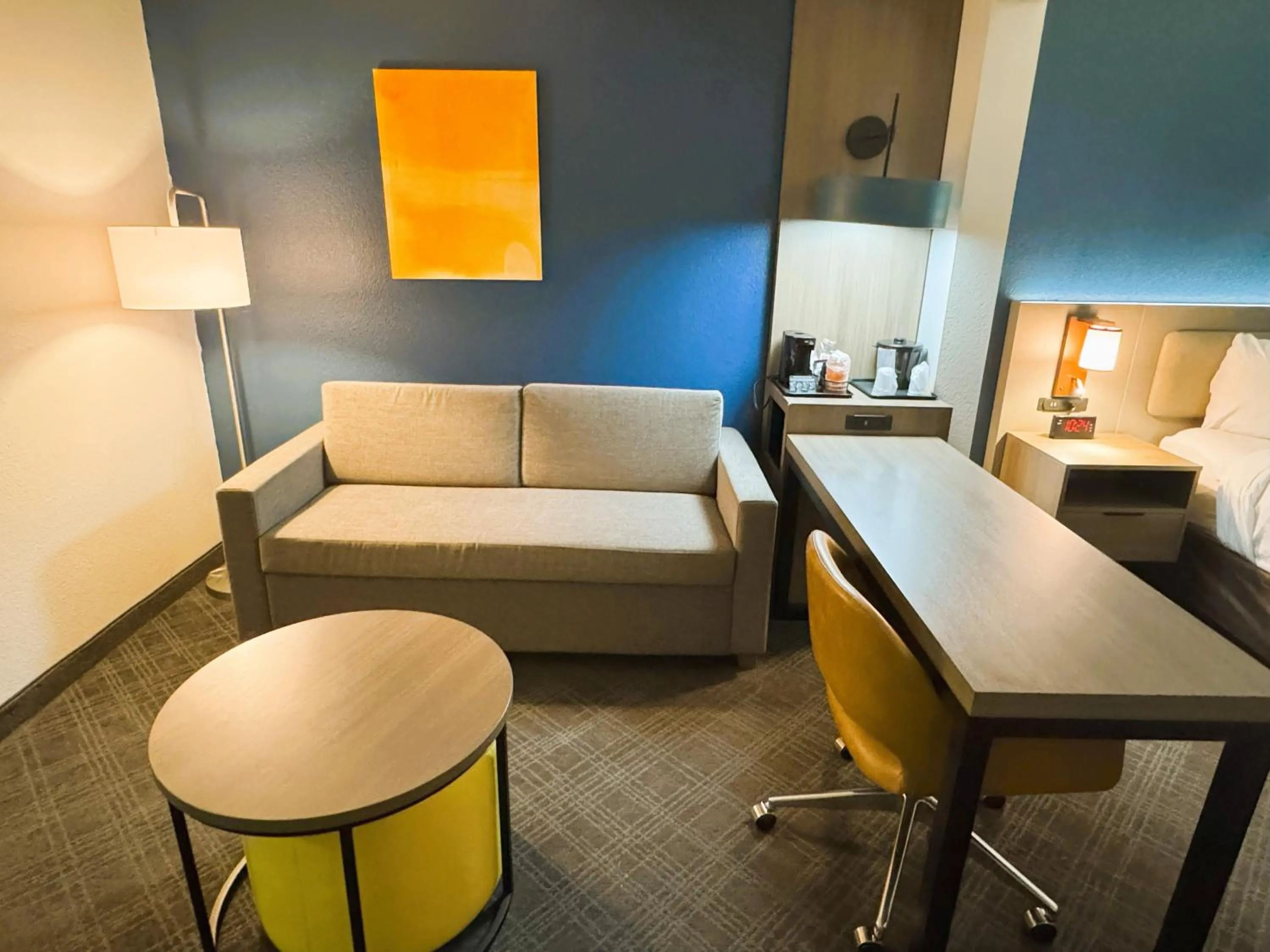 Seating area in Comfort Inn & Suites Sheboygan I-43