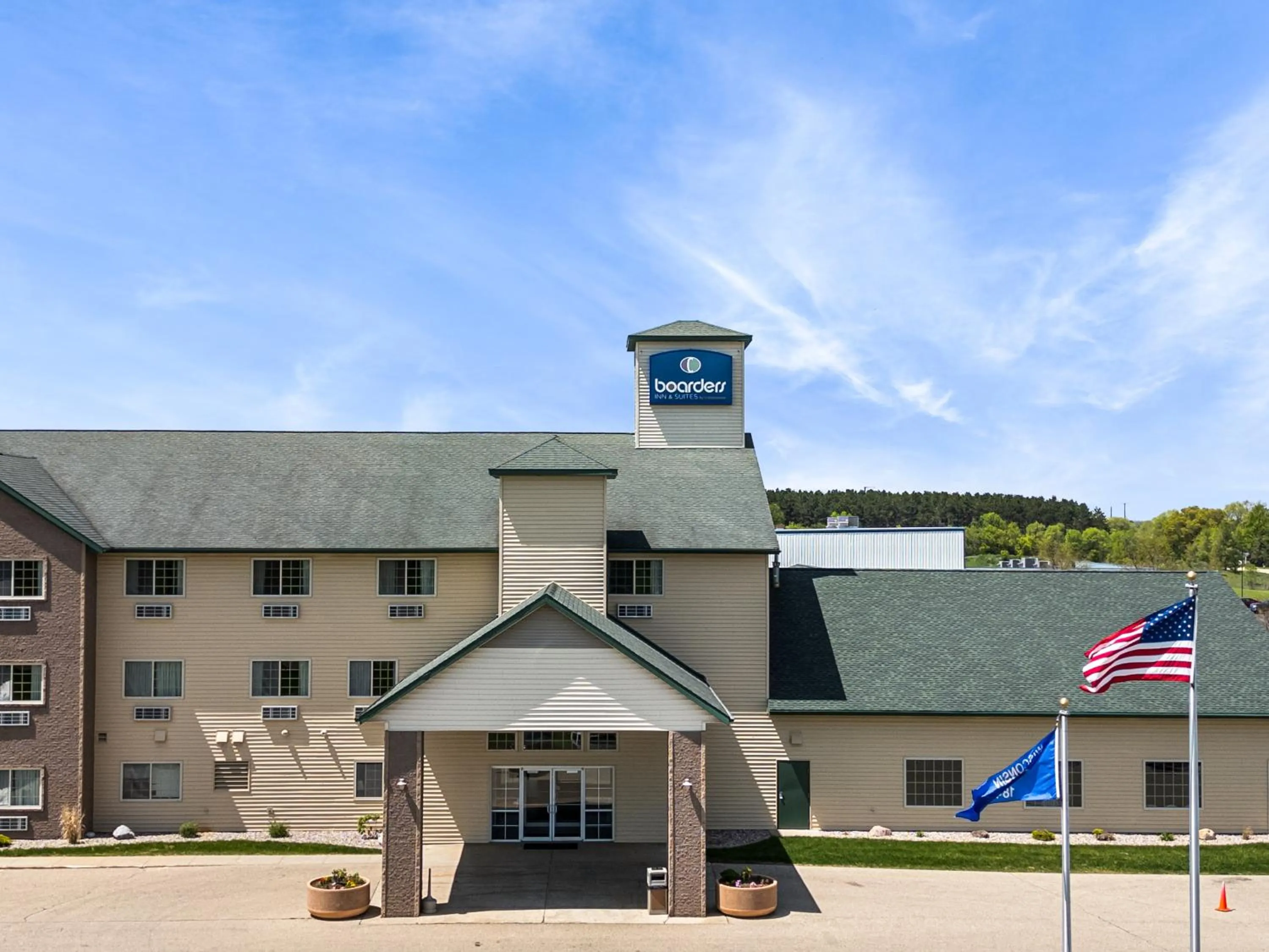 Property building in Boarders Inn & Suites by Cobblestone Hotels - Shawano