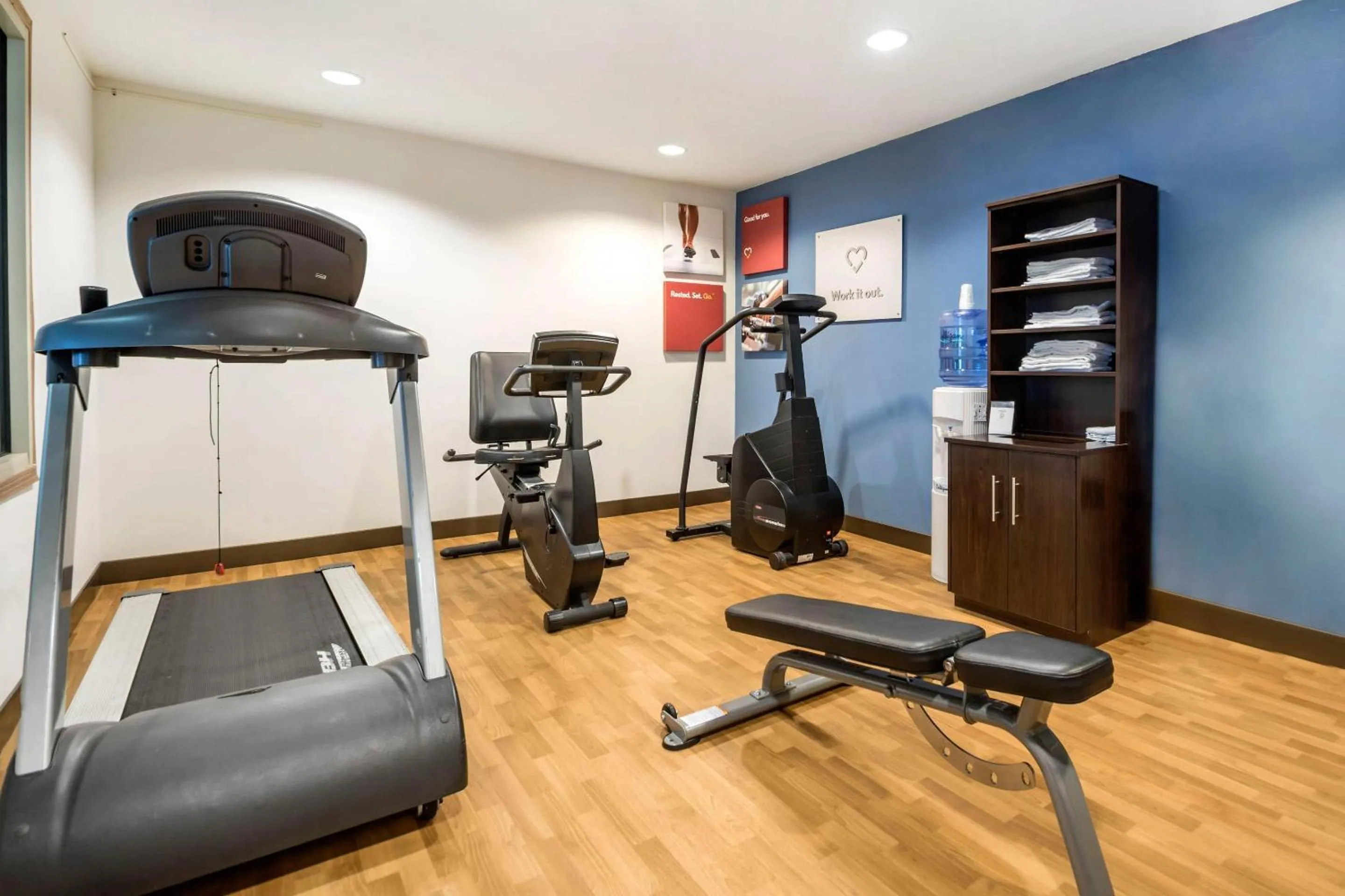 Fitness centre/facilities in Comfort Suites at Par 4 Resort