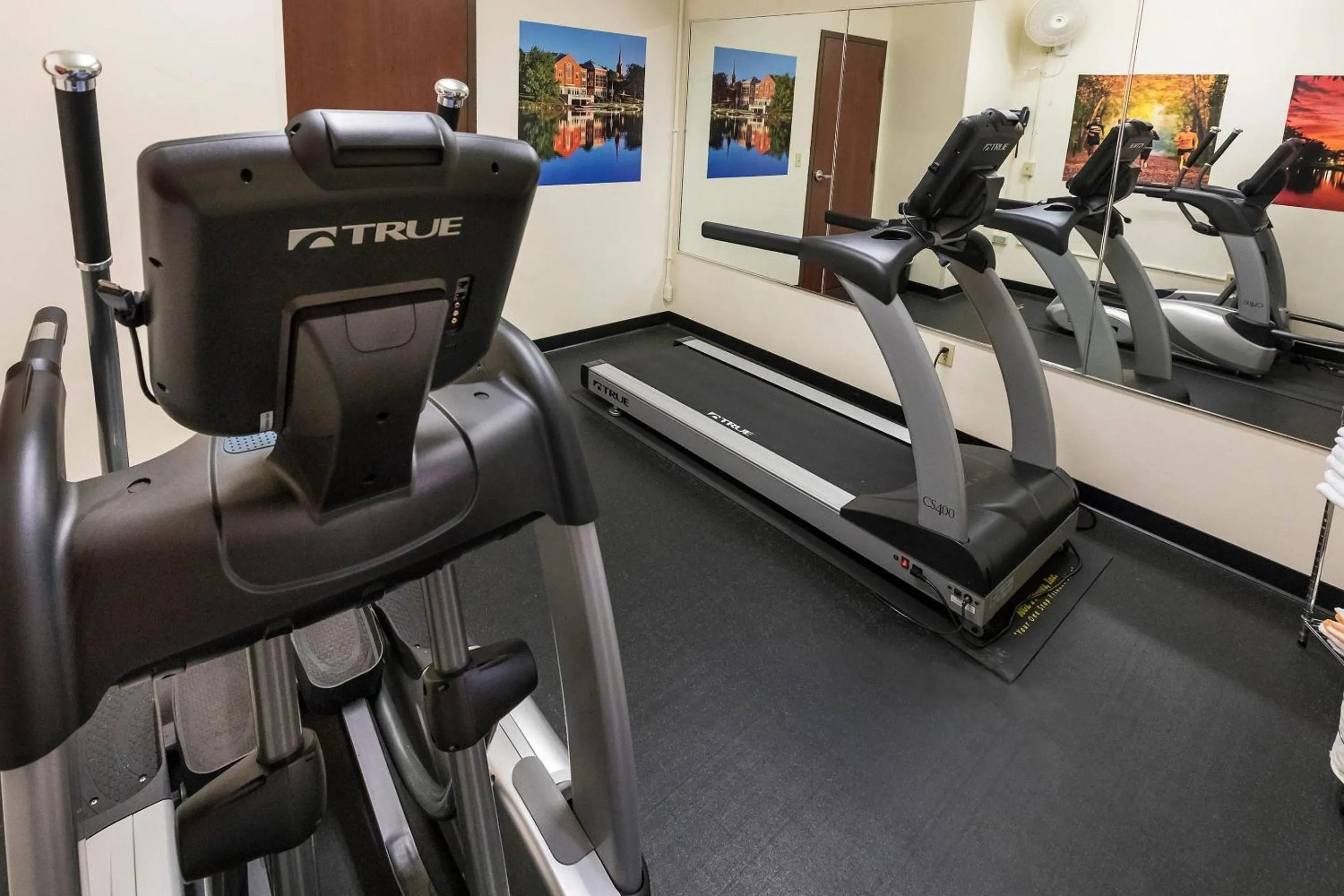 Fitness centre/facilities in Kress Inn, an Ascend Collection Hotel