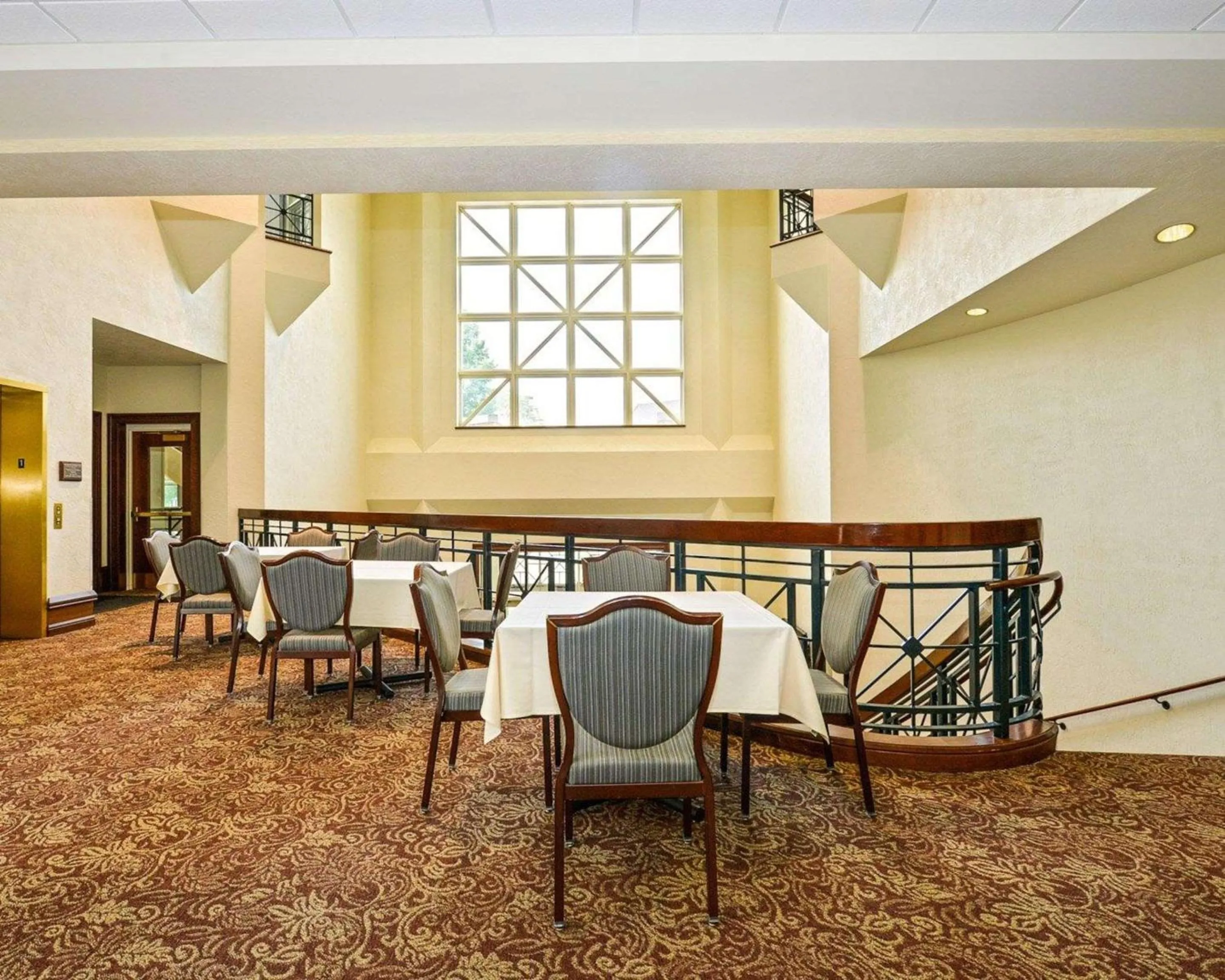 Meeting/conference room in Kress Inn, an Ascend Collection Hotel