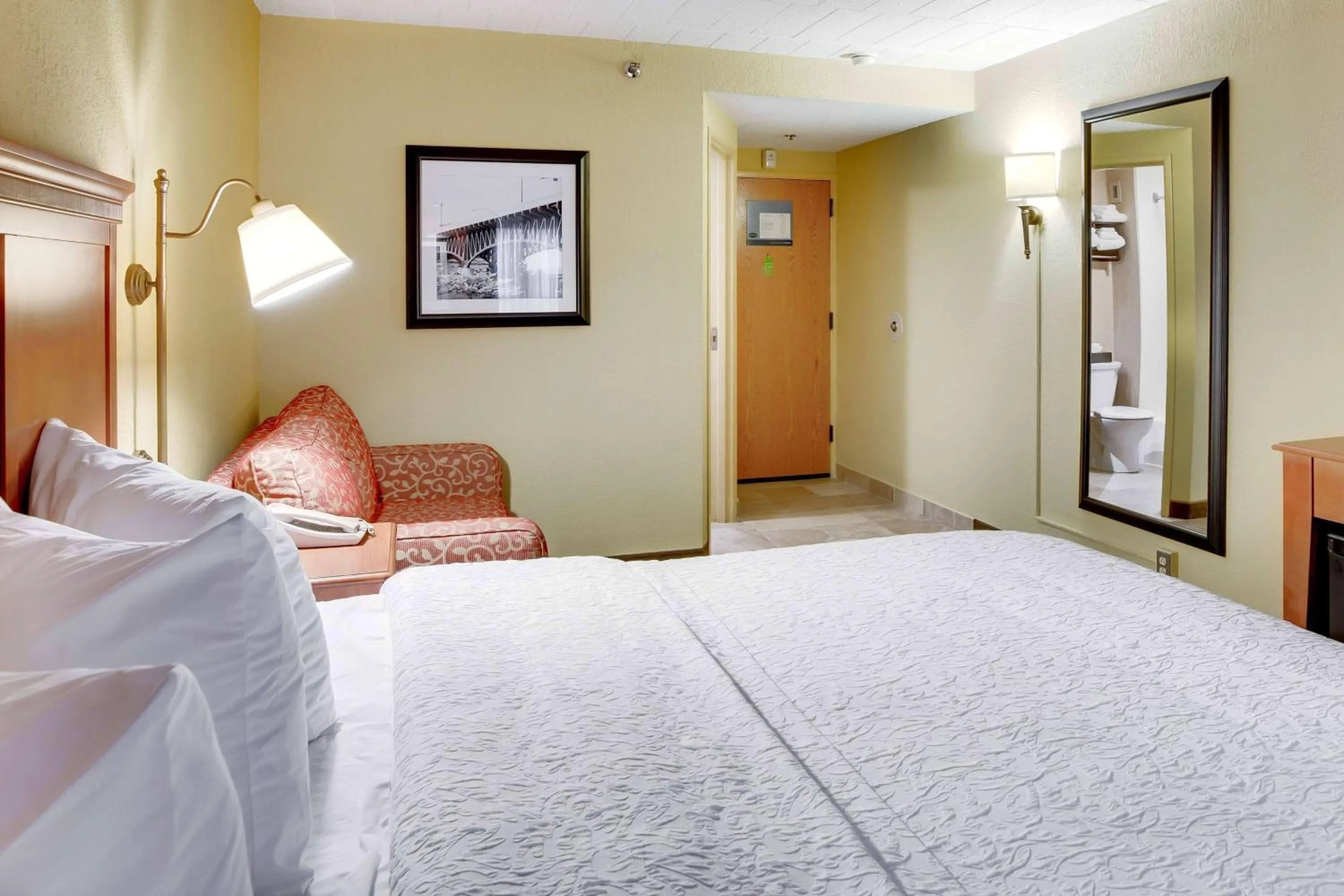Photo of the whole room, Bed in Wingate by Wyndham Cranberry