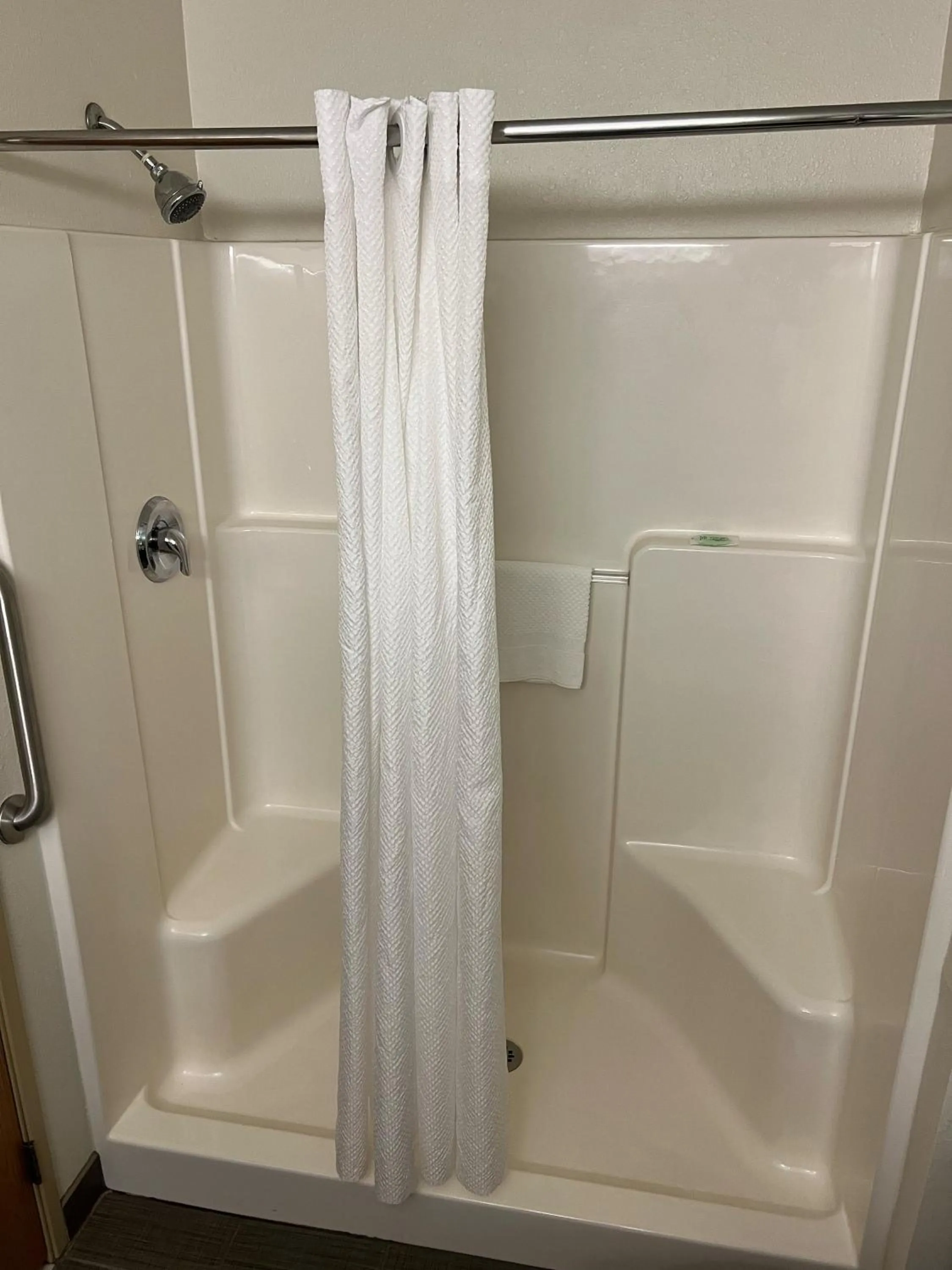 Sleep Inn & Suites Conference Center Eau Claire North