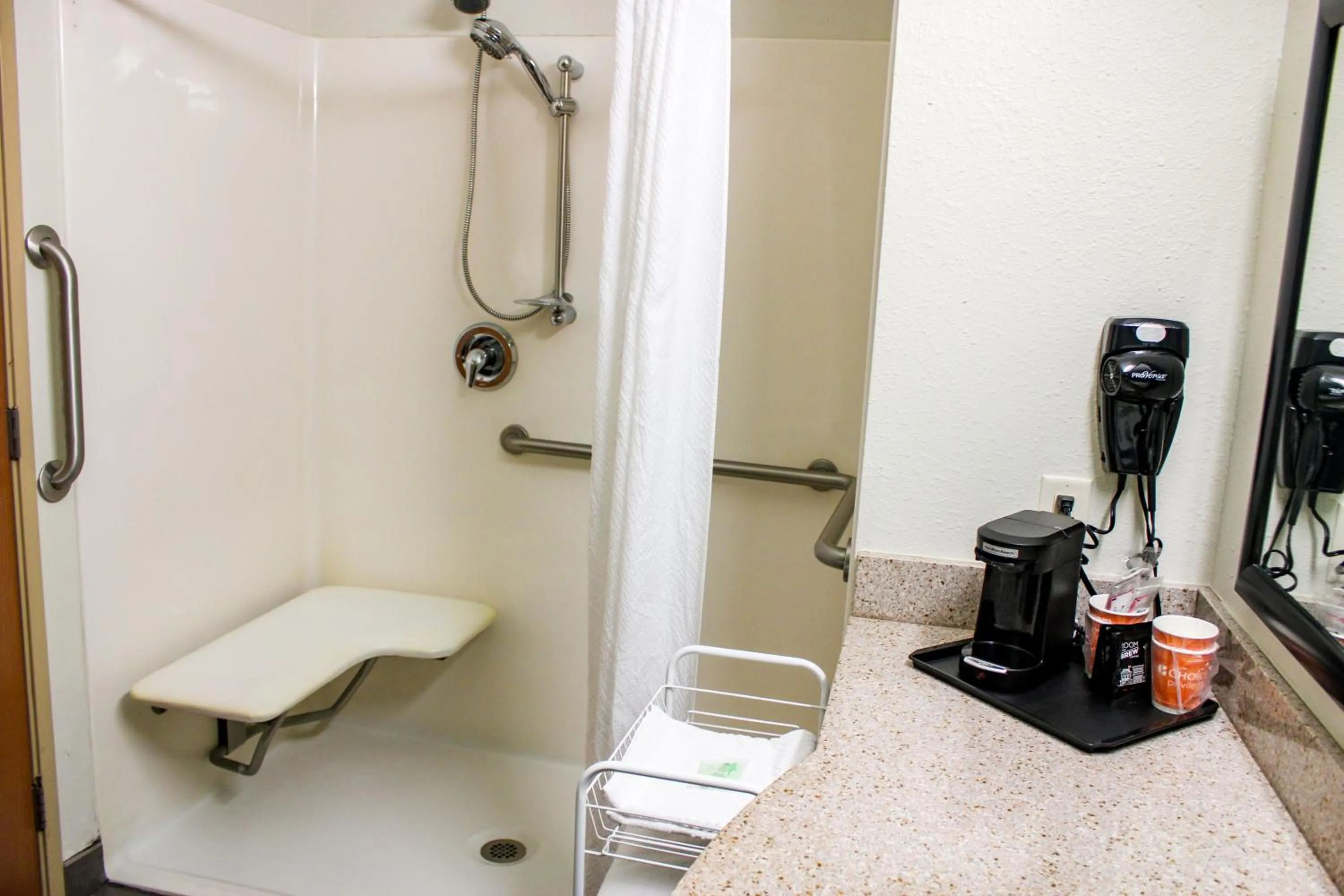 Sleep Inn & Suites Conference Center Eau Claire North