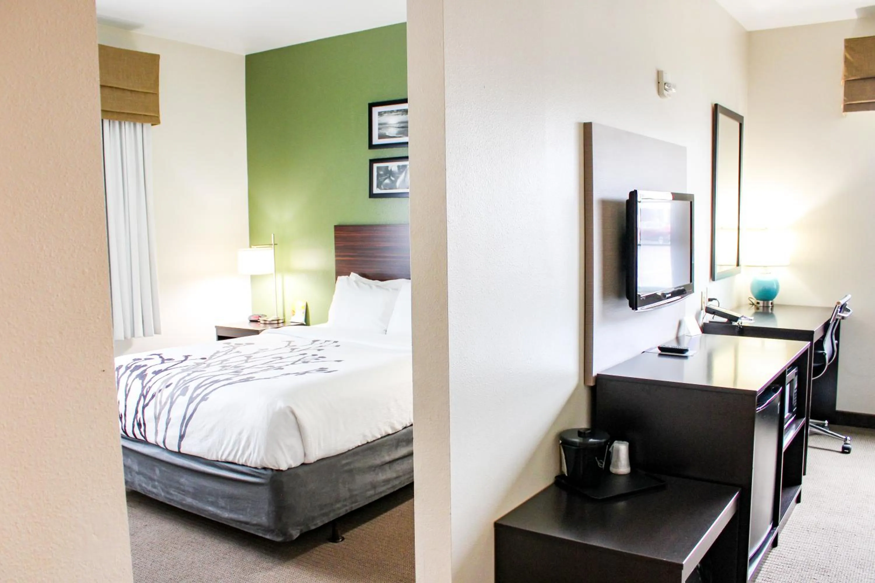 Bed in Sleep Inn & Suites Conference Center Eau Claire North