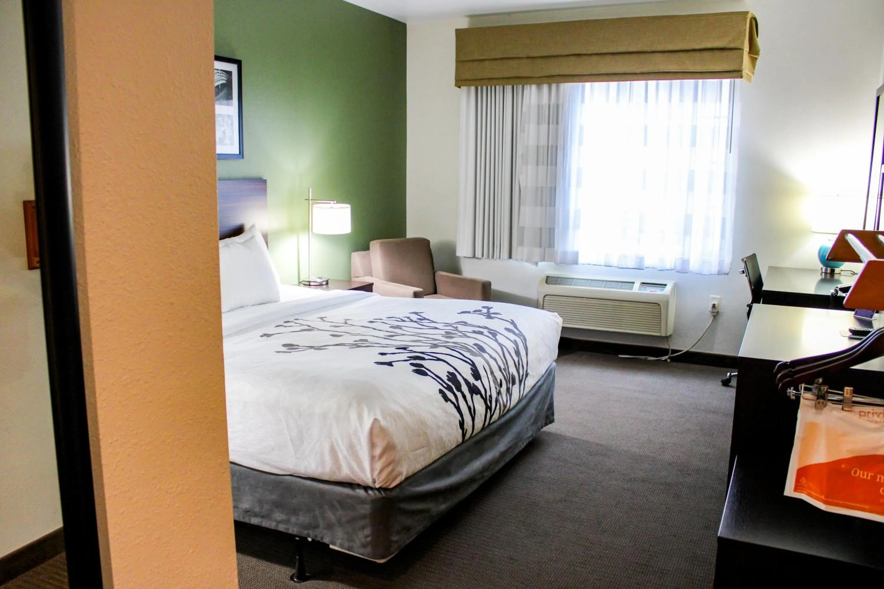 Bed in Sleep Inn & Suites Conference Center Eau Claire North