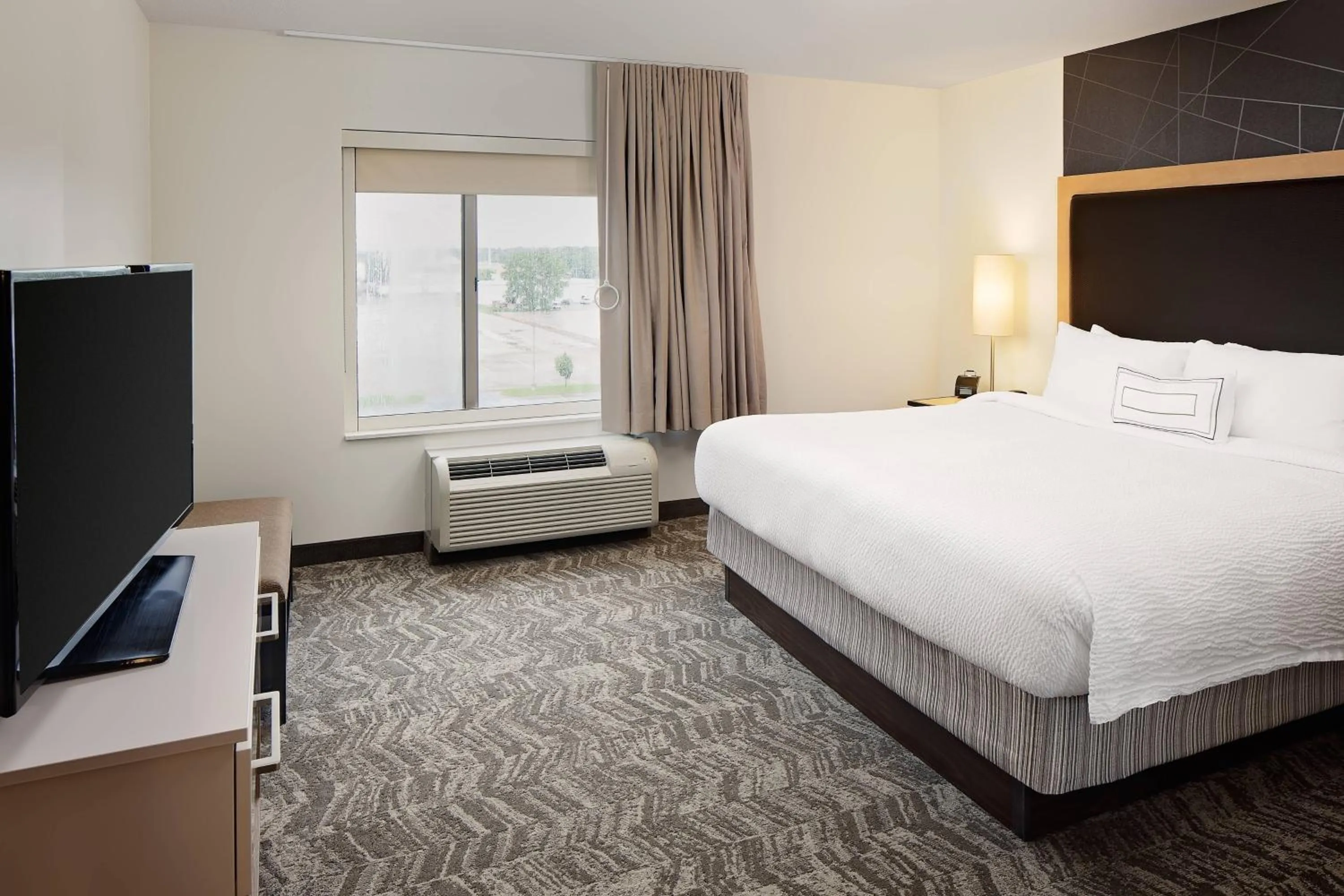 Bedroom, Bed in SpringHill Suites by Marriott Green Bay