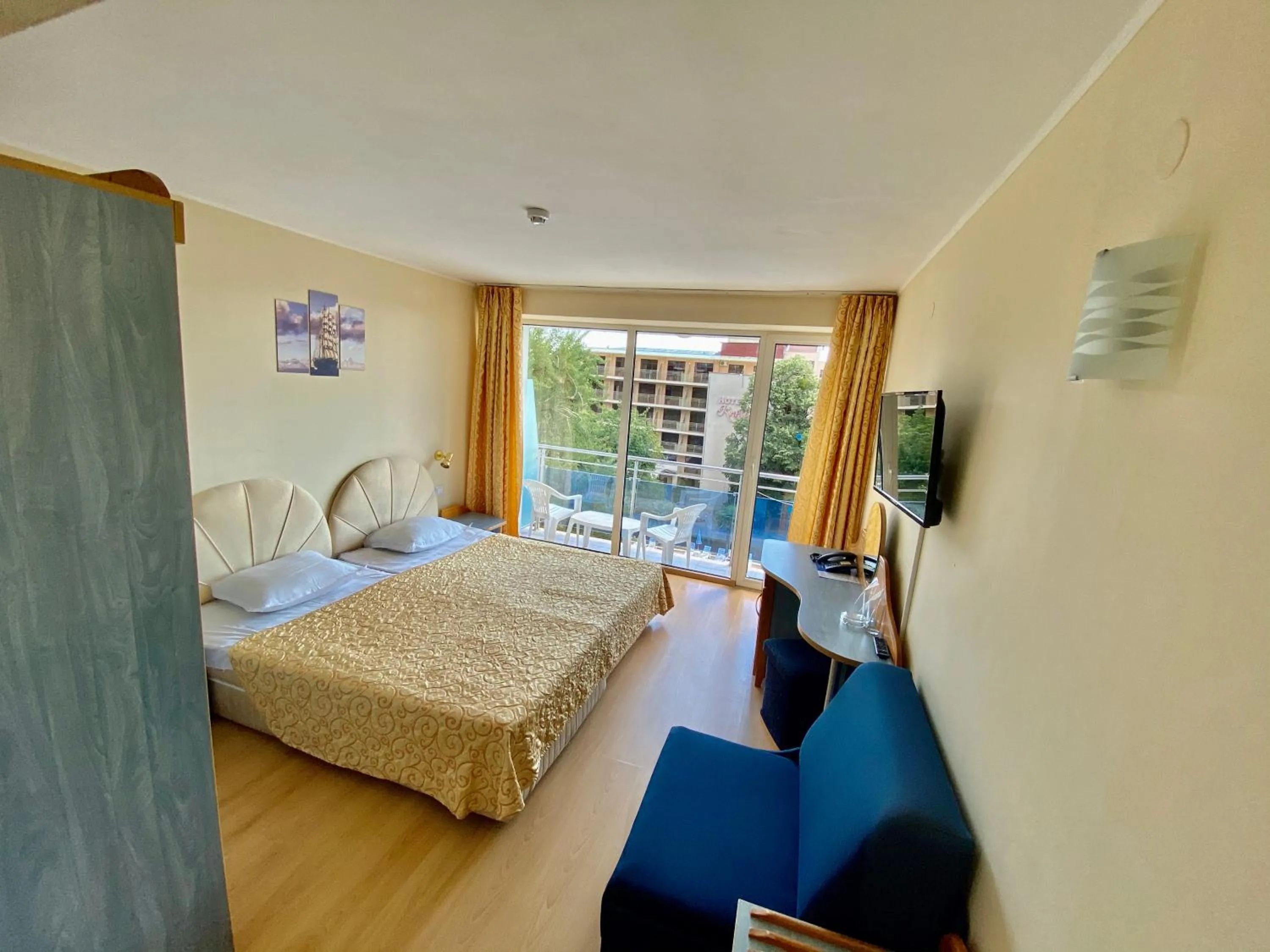 Photo of the whole room, Bed in Park Hotel Perla