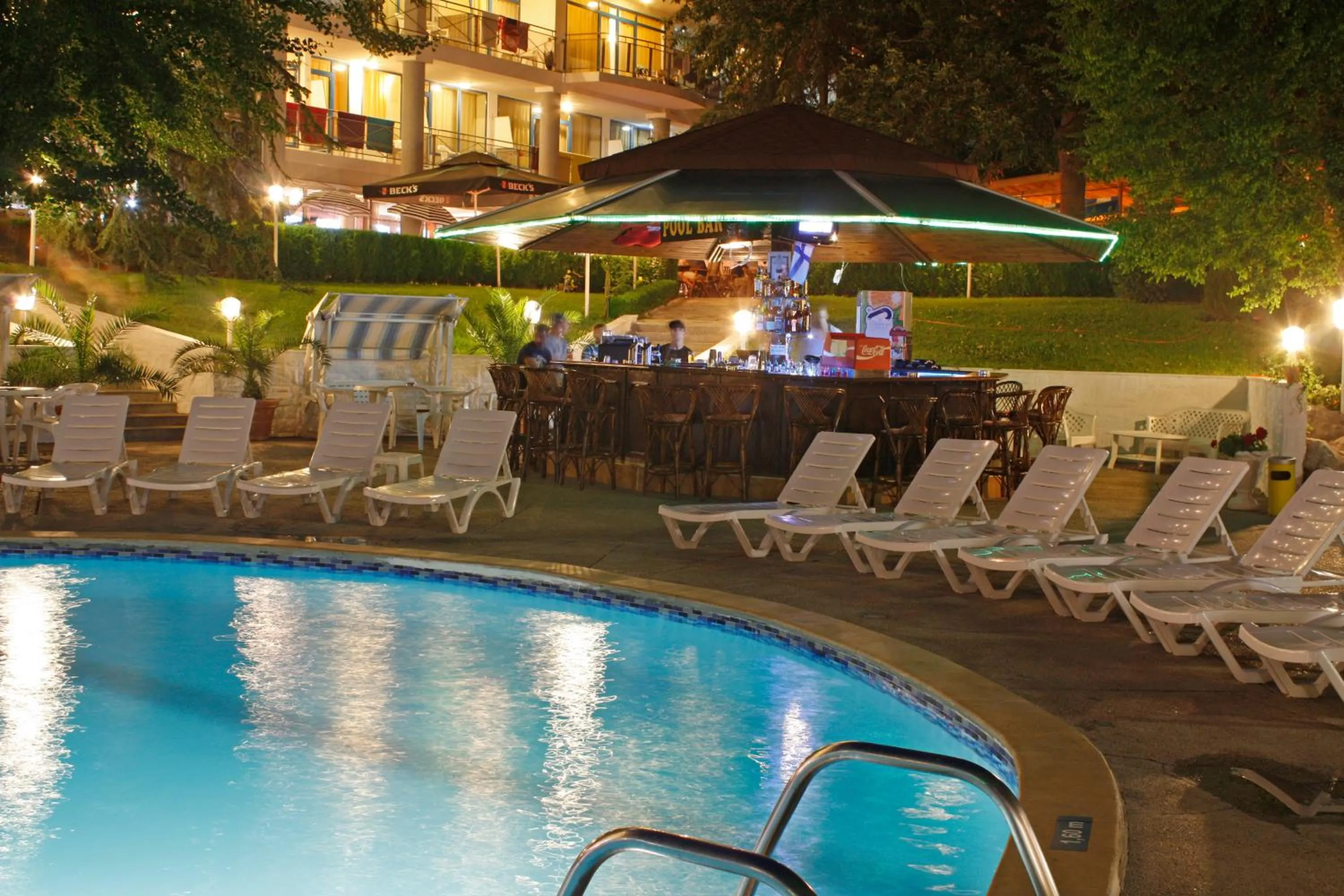 Swimming pool in Park Hotel Perla