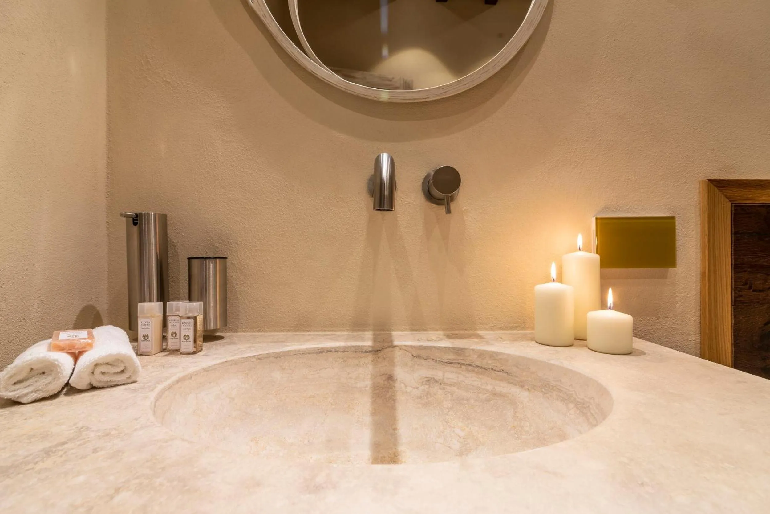 Bathroom in Capanna Suites