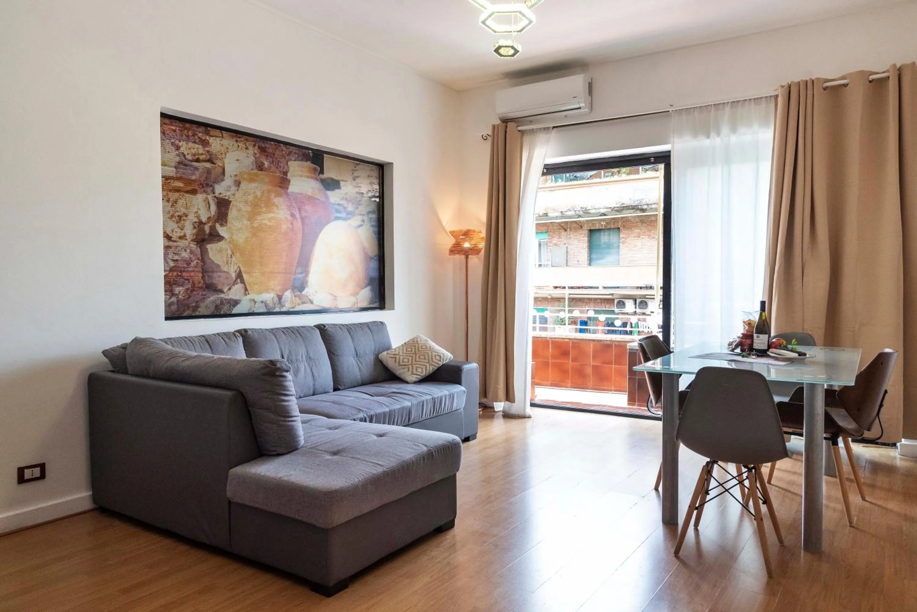 Living room in Merulana Suite S.Peter