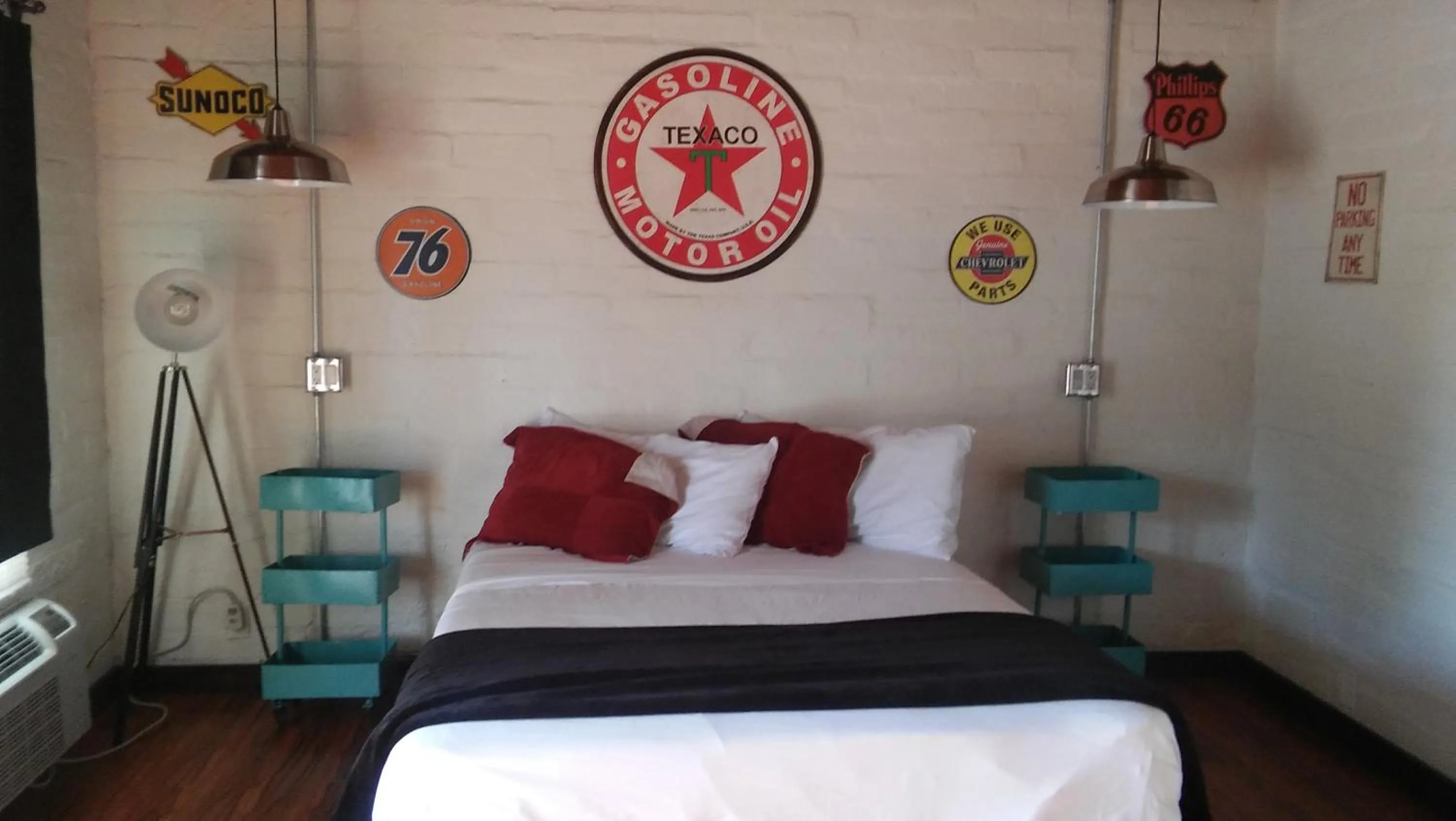 Bed in Sterling Gardens