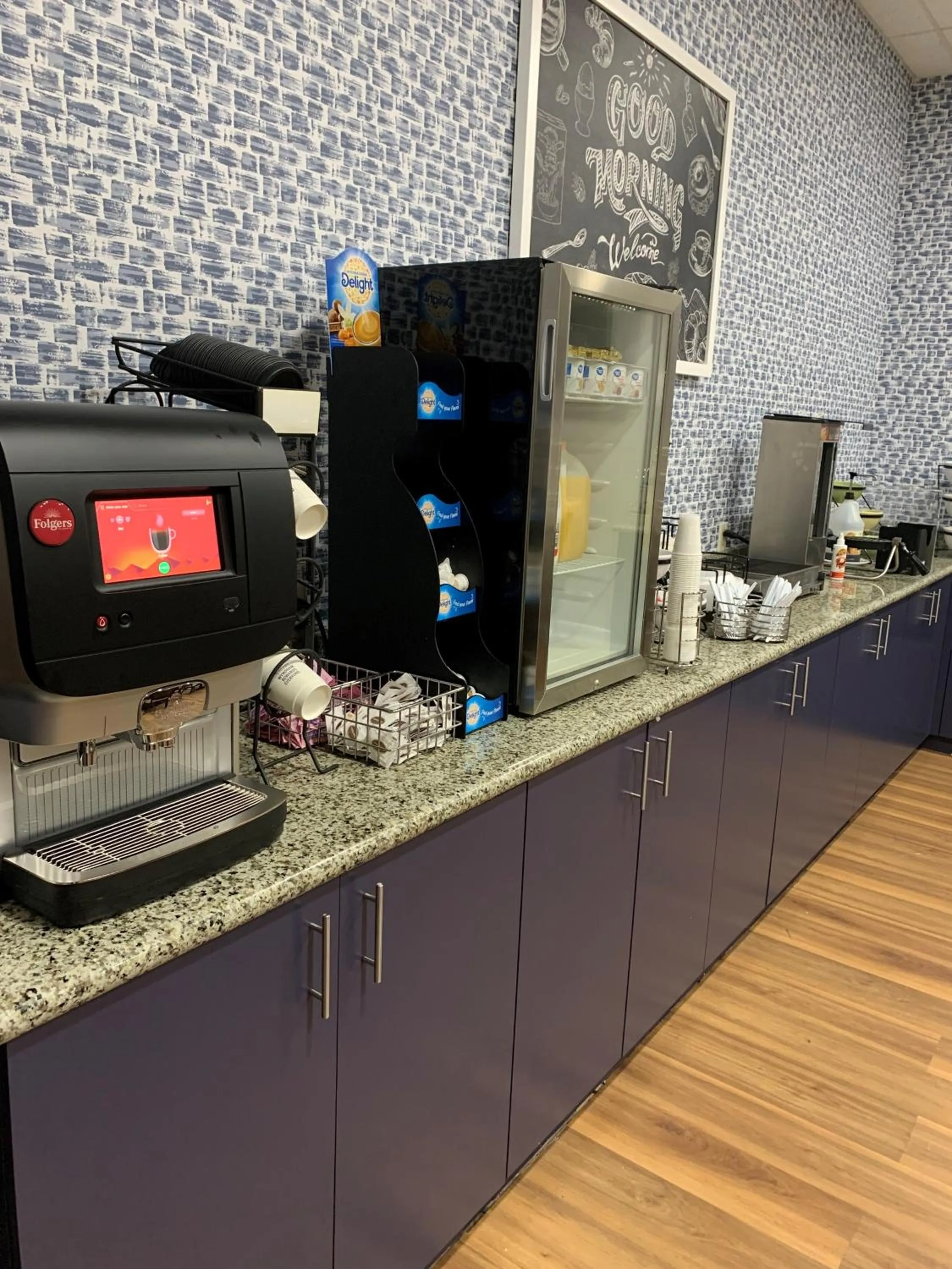 Breakfast in AmericInn by Wyndham Marshfield