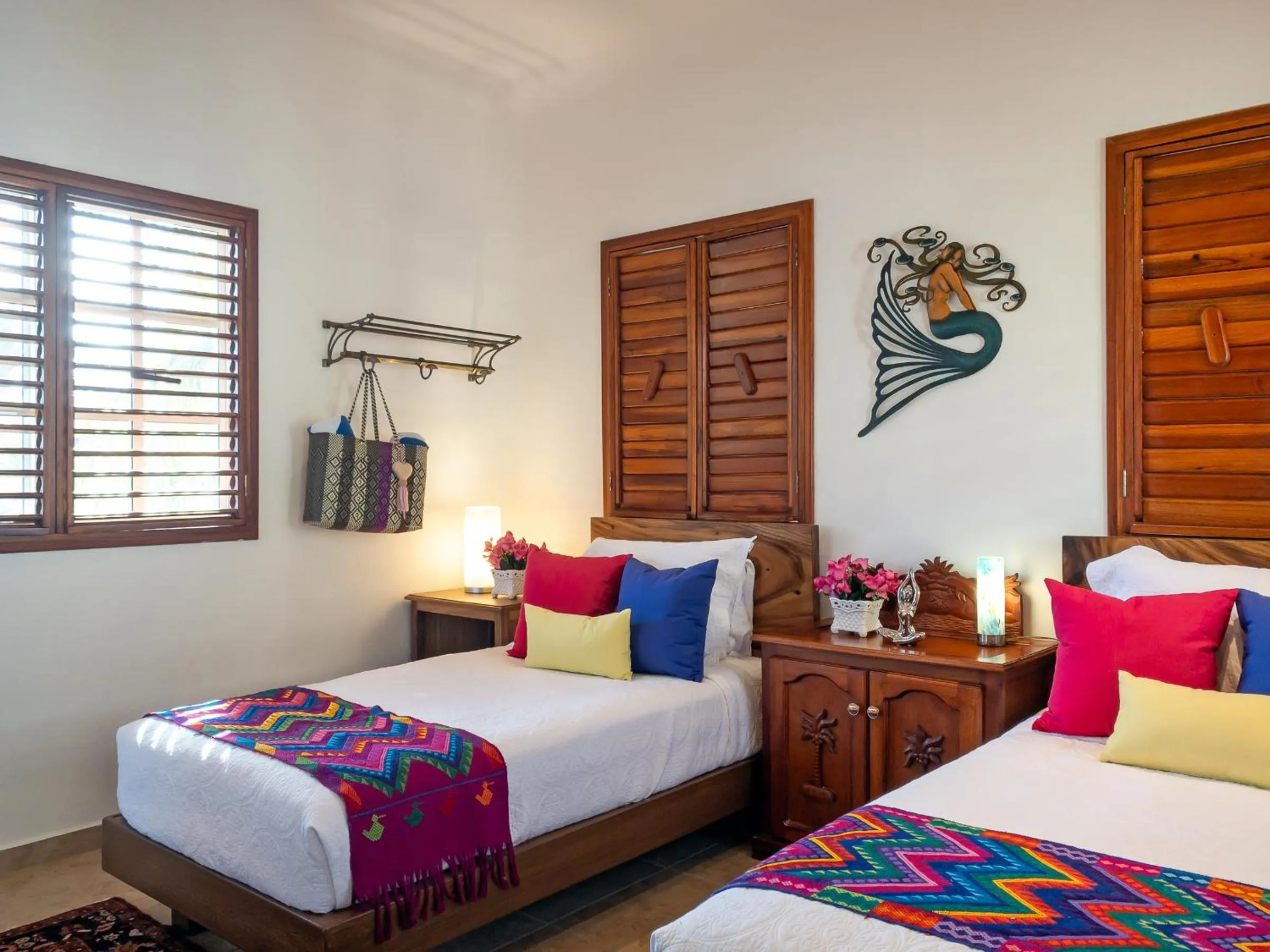 Bedroom, Bed in Casa Zarah - Hacienda Family Home - Pool and 2-Block to Beach