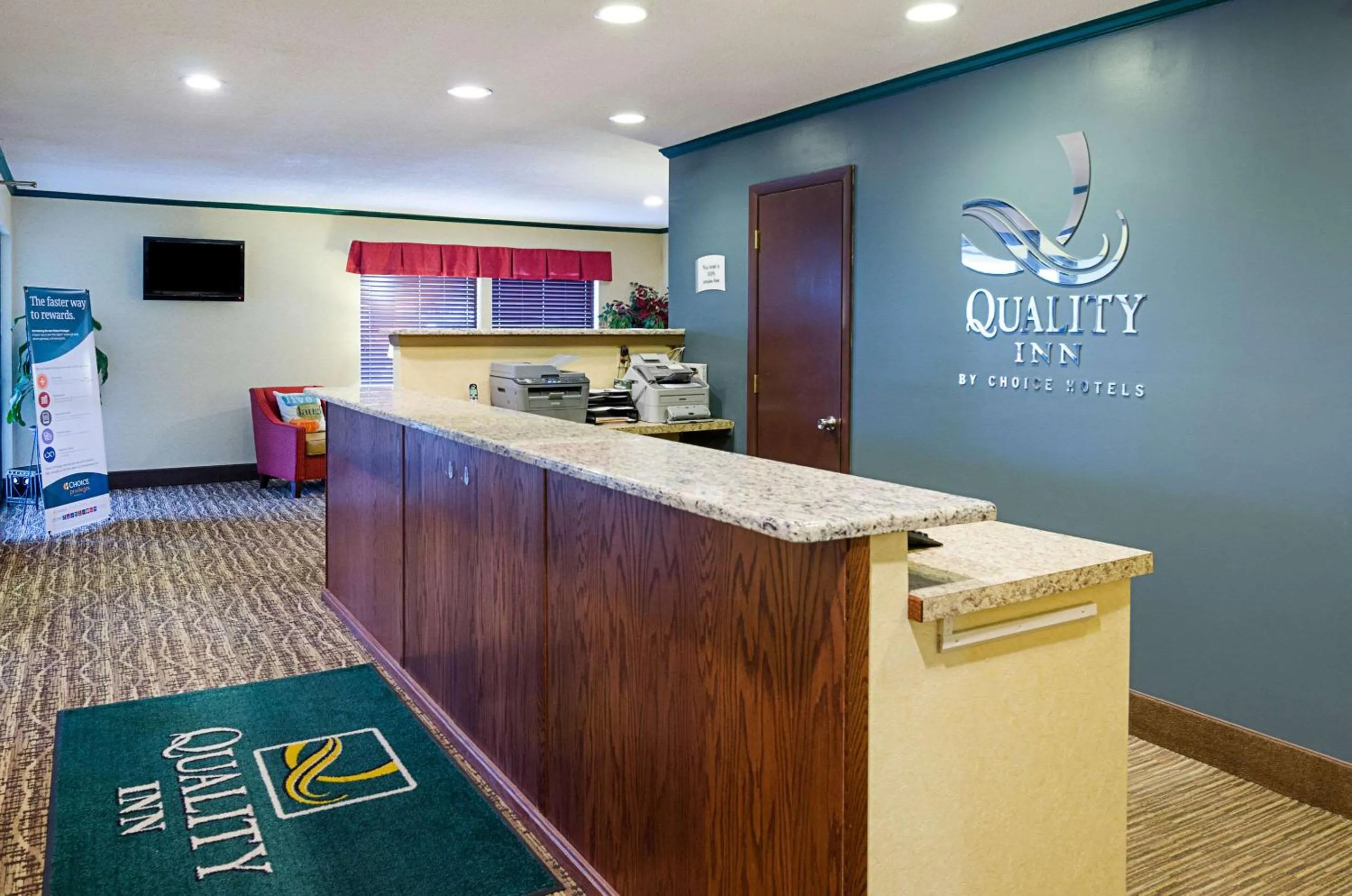 Lobby or reception in Quality Inn Princeton