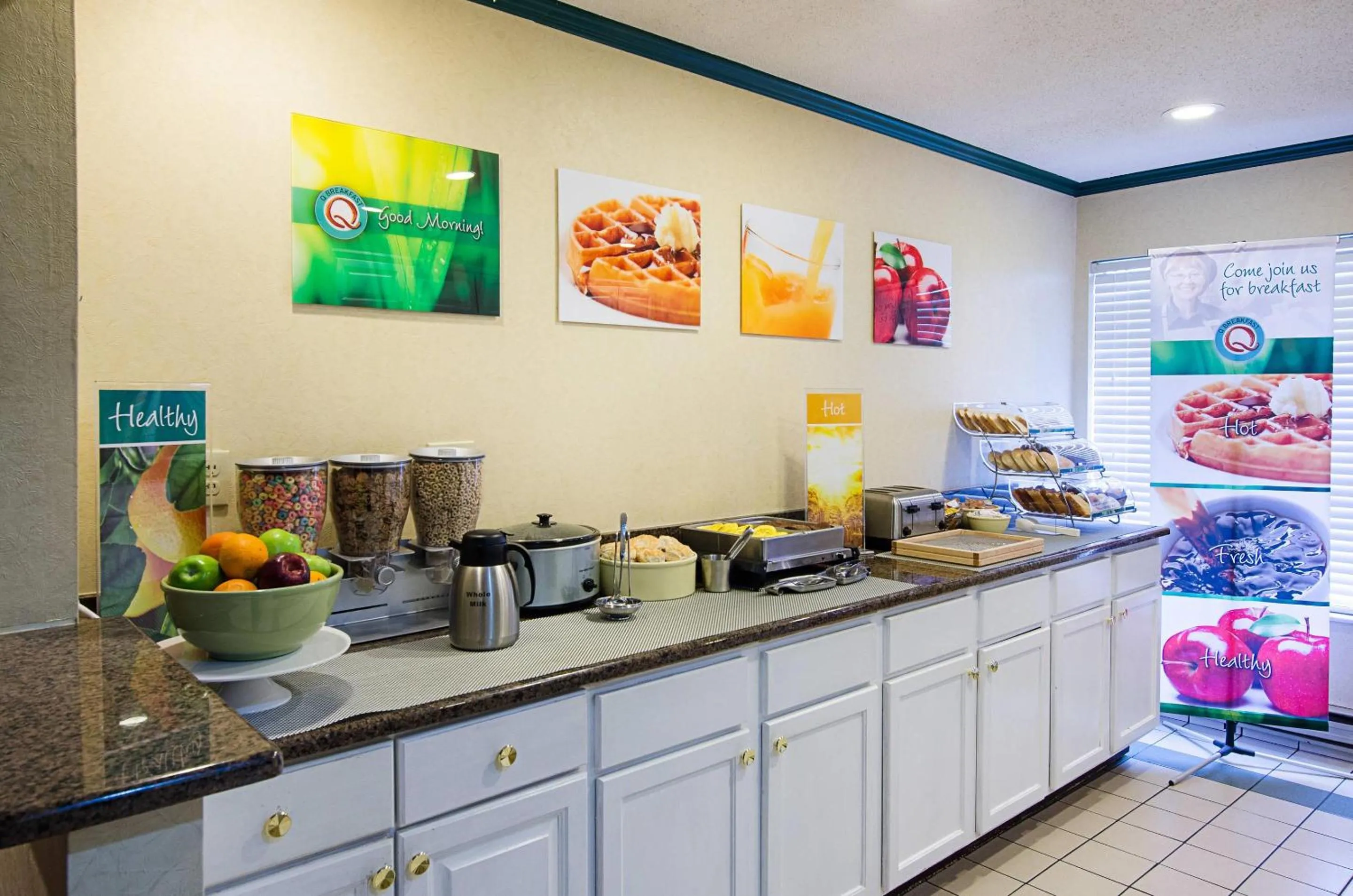 Breakfast in Quality Inn Princeton