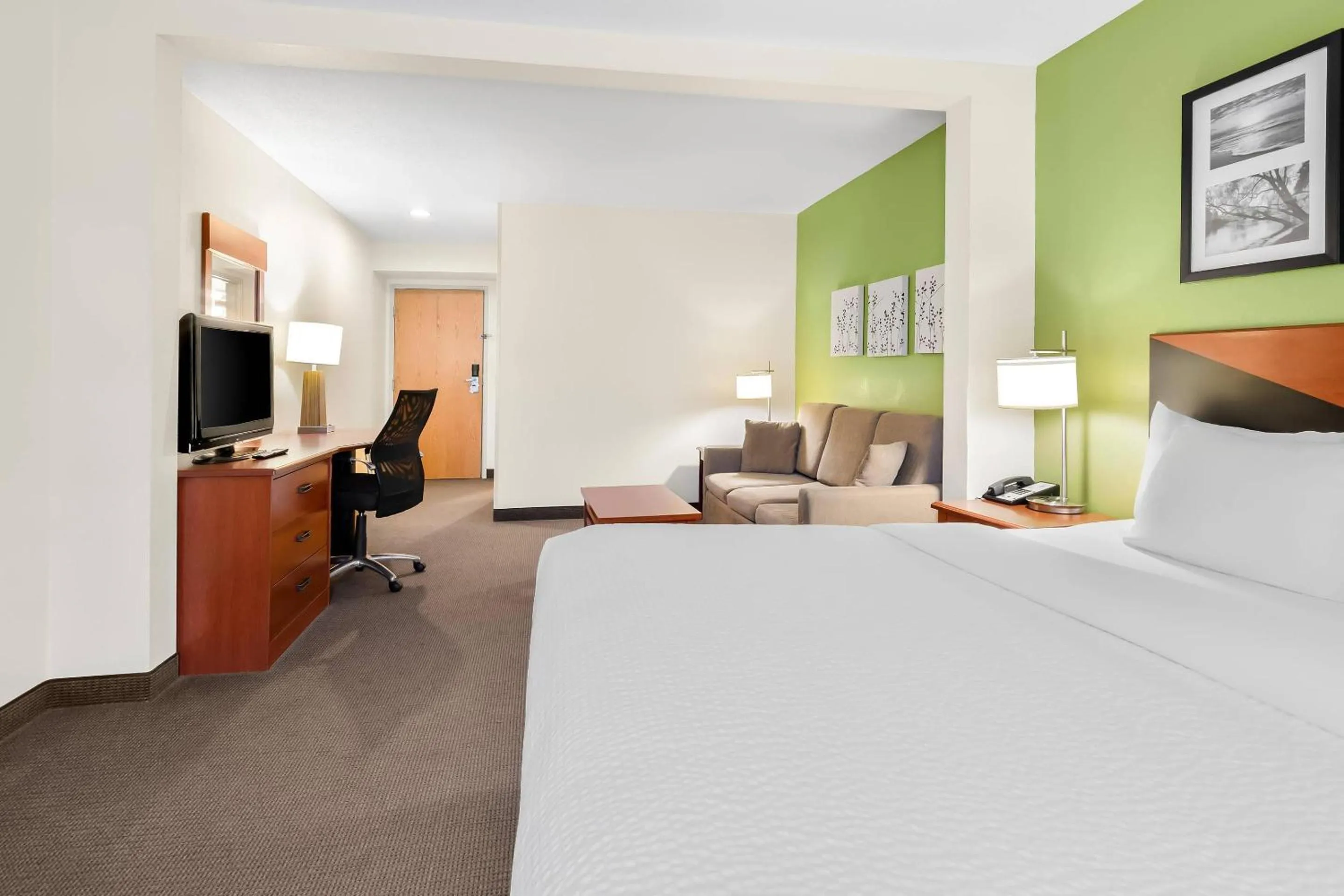 Bedroom, Bed in Sleep Inn & Suites Princeton I-77