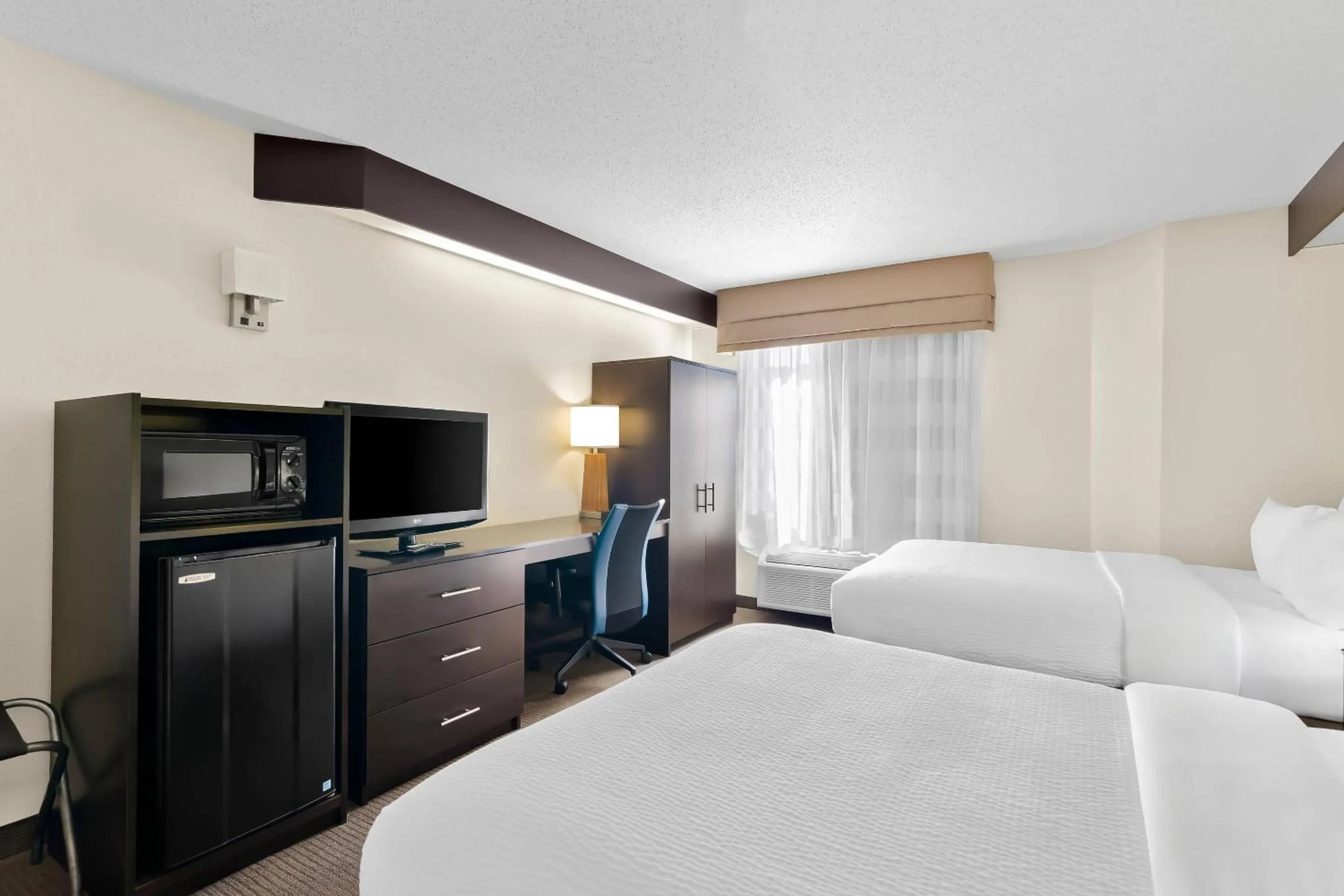 Bedroom, Bed in Sleep Inn & Suites Princeton I-77