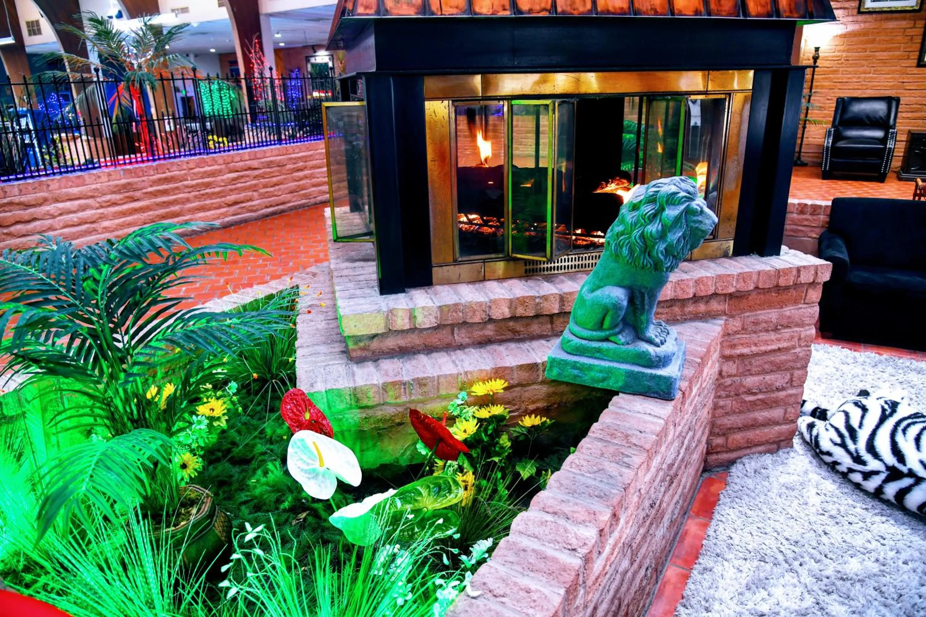 Facade/entrance in Douglas Inn and Conference Center