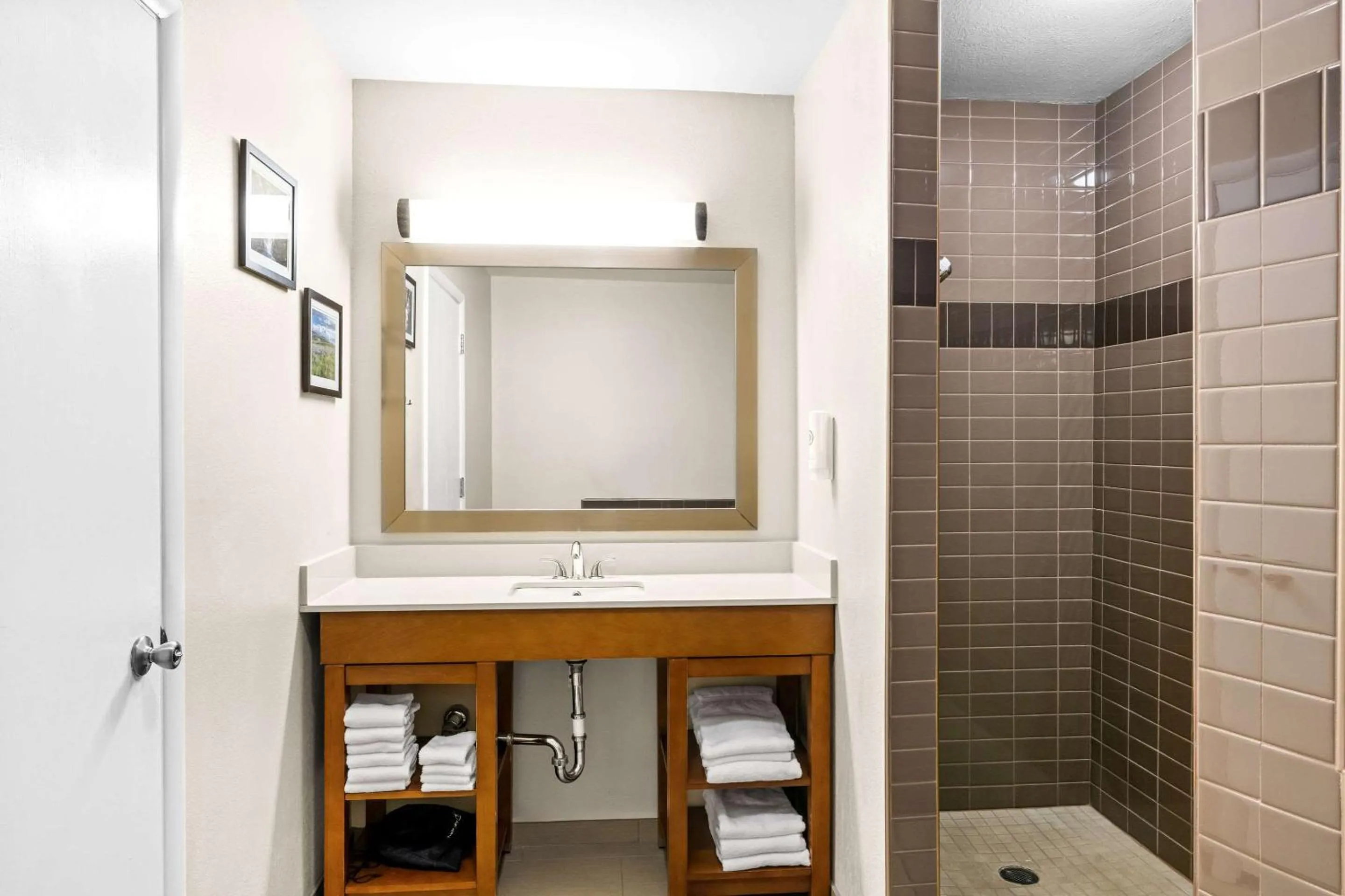 Bedroom in Comfort Inn Worland Hwy 16 to Yellowstone