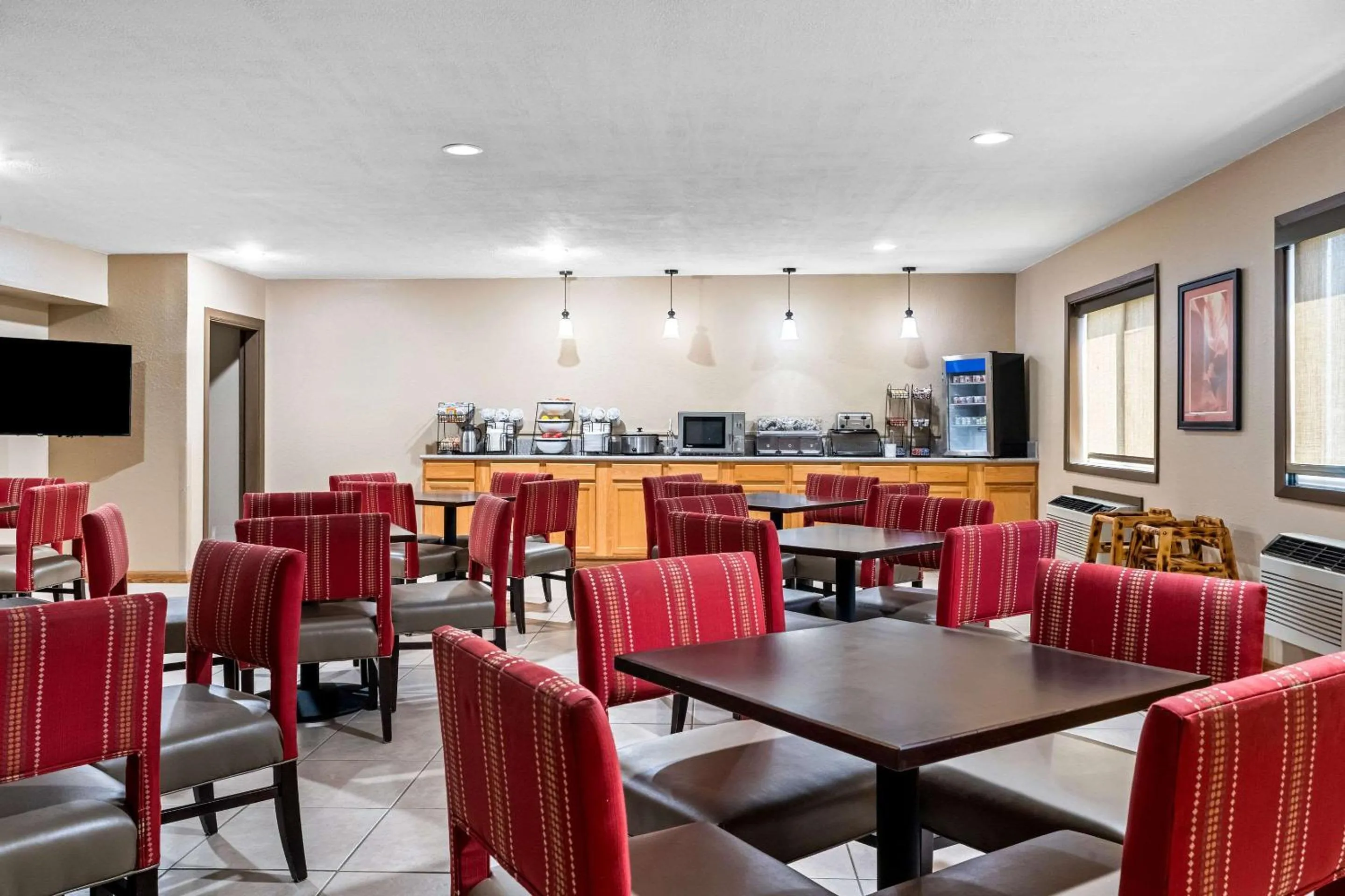 Breakfast in Comfort Inn Worland Hwy 16 to Yellowstone