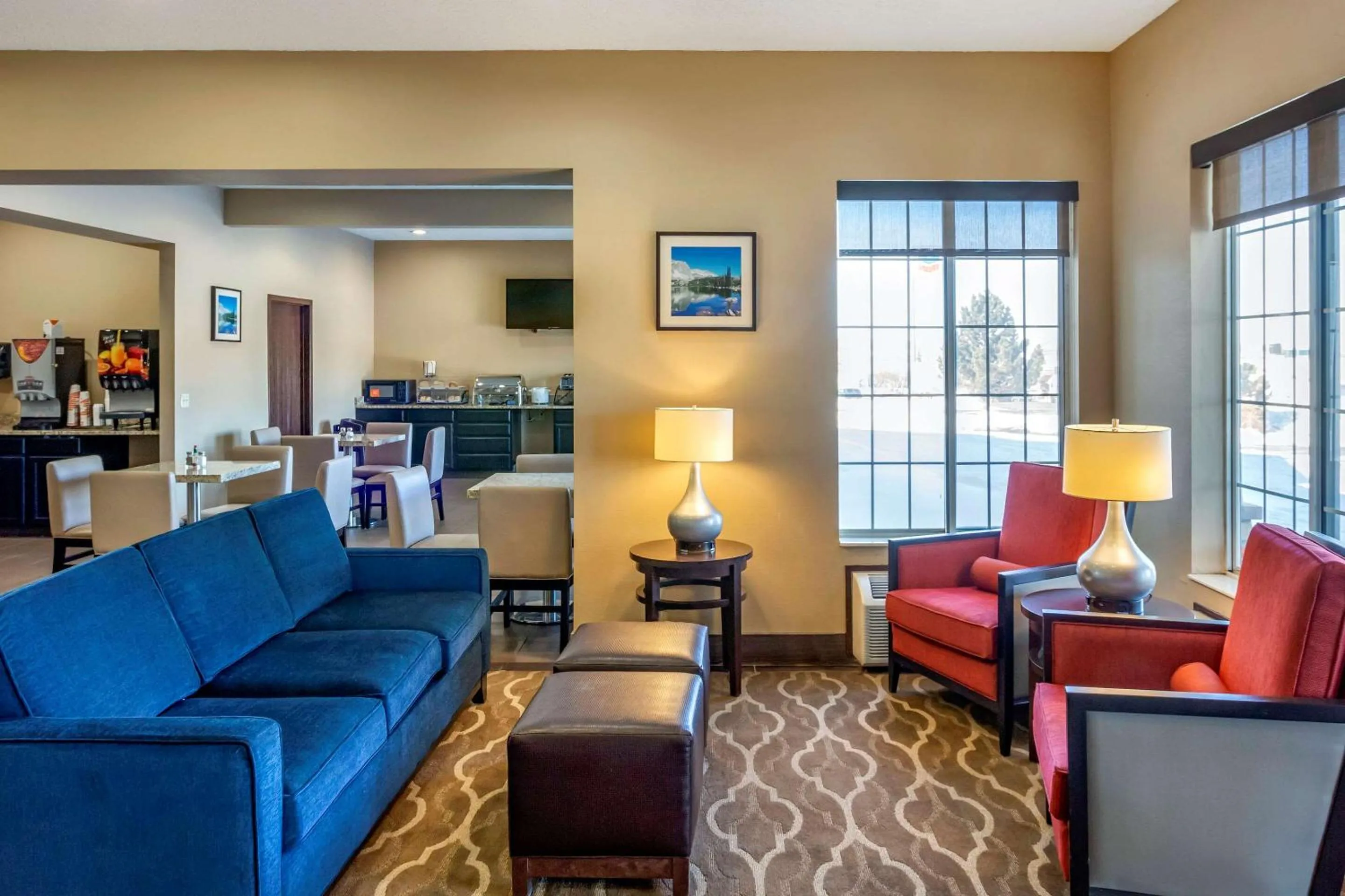 Lobby or reception in Comfort Inn Evanston I-80