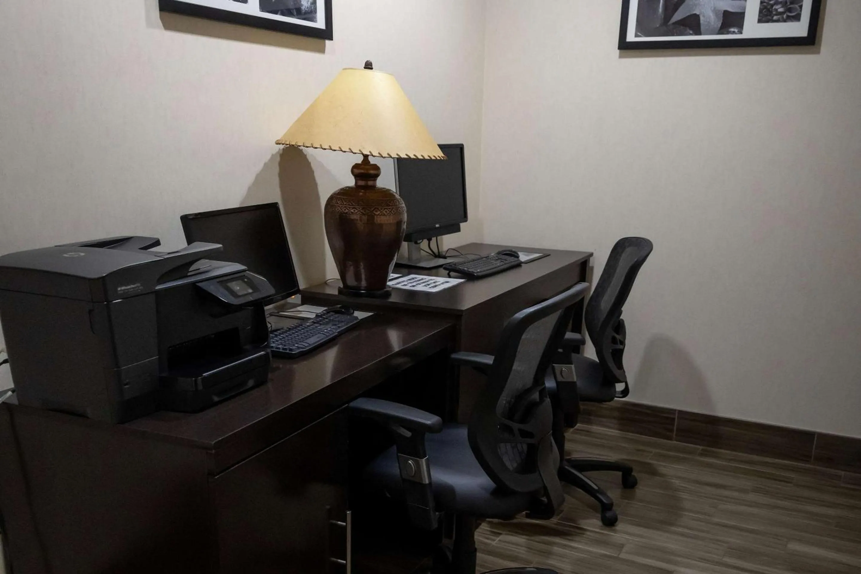 Business facilities in Sleep Inn & Suites Evansville - Casper