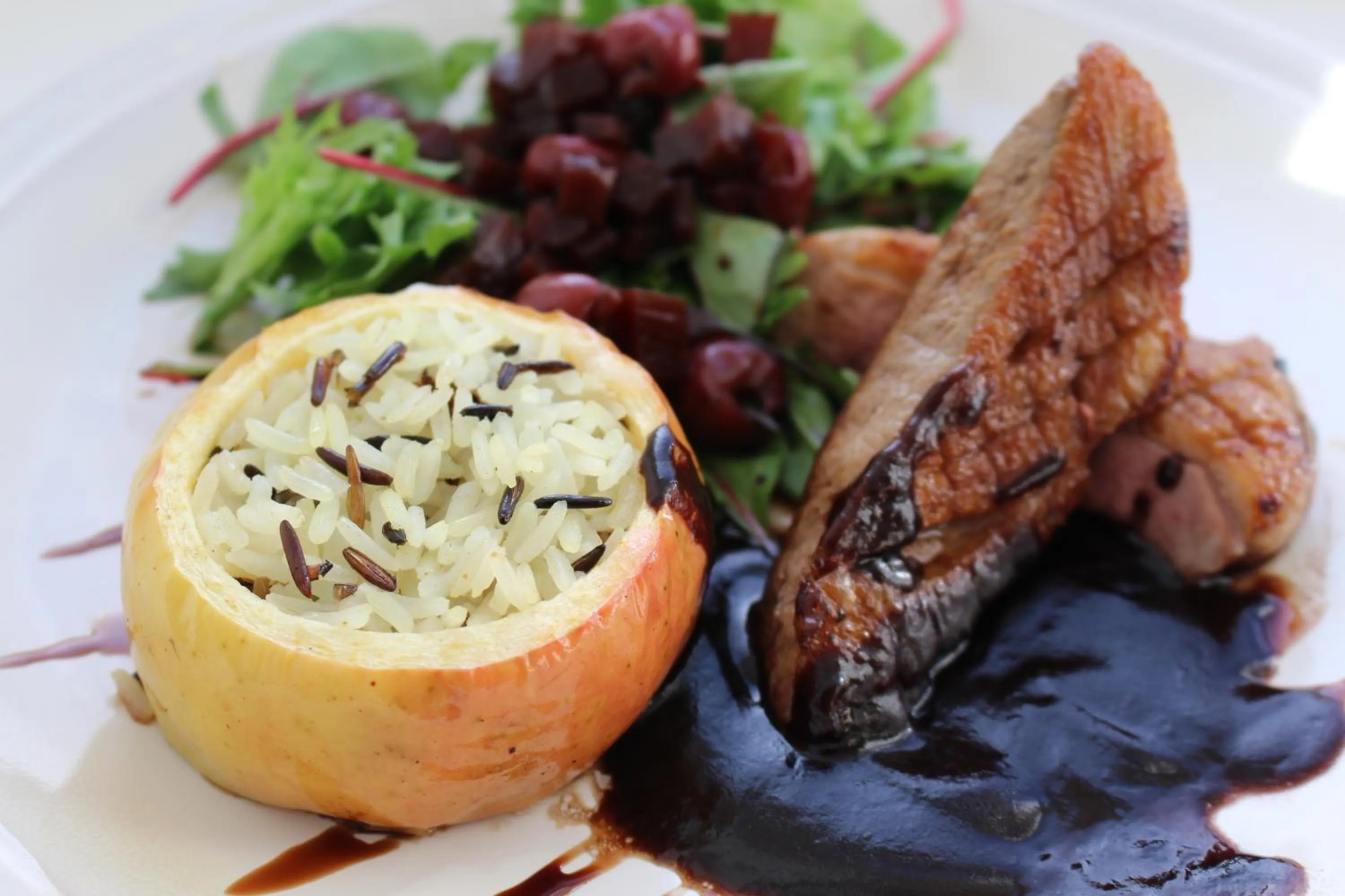 Food in Rohuaia Apartments