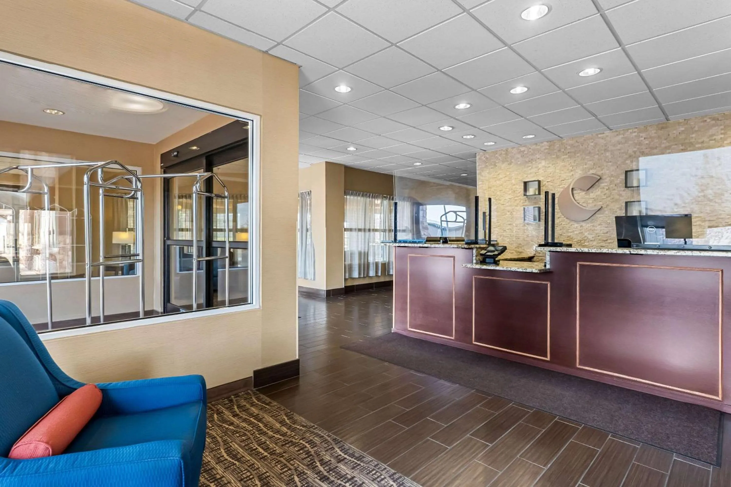 Lobby or reception in Comfort Inn & Suites Near University of Wyoming