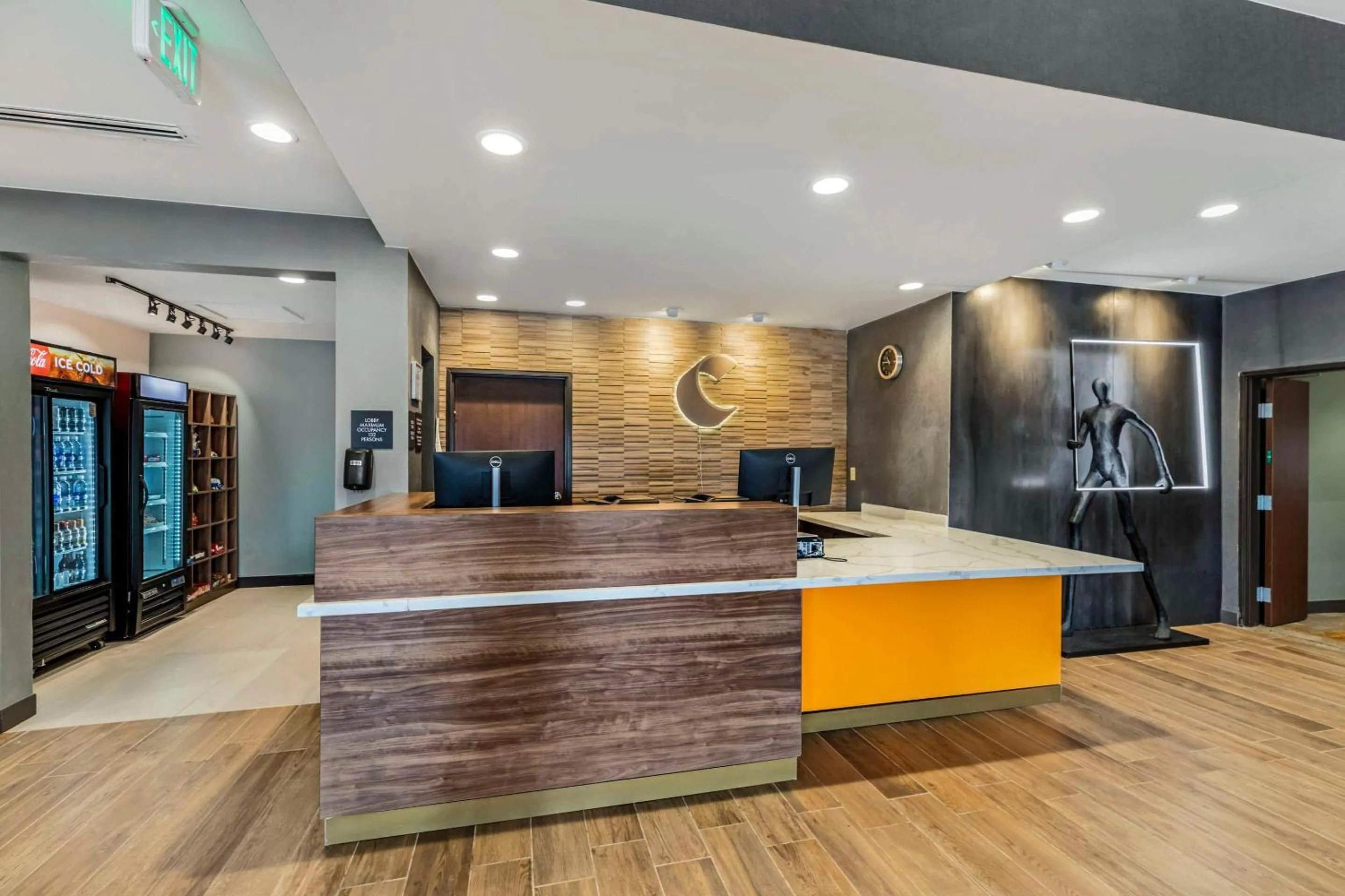 Lobby or reception in Comfort Suites Cheyenne