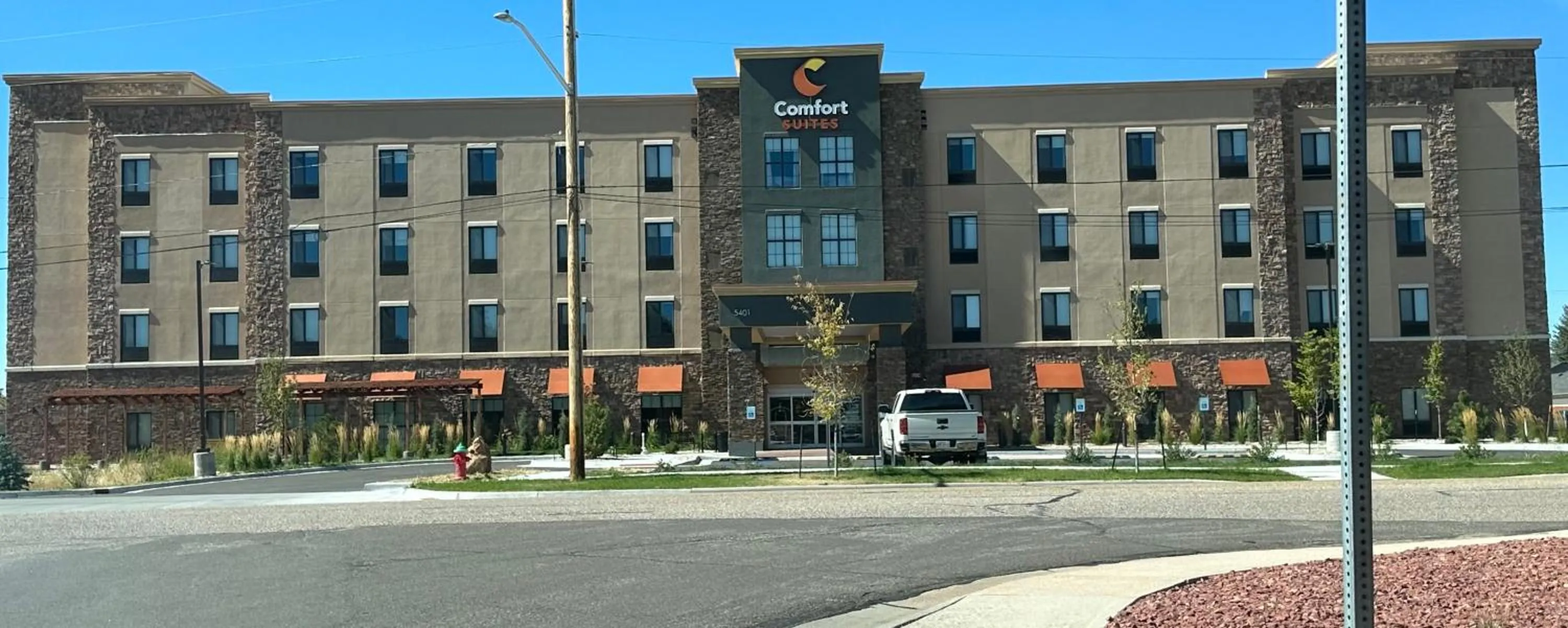 Property building in Comfort Suites Cheyenne