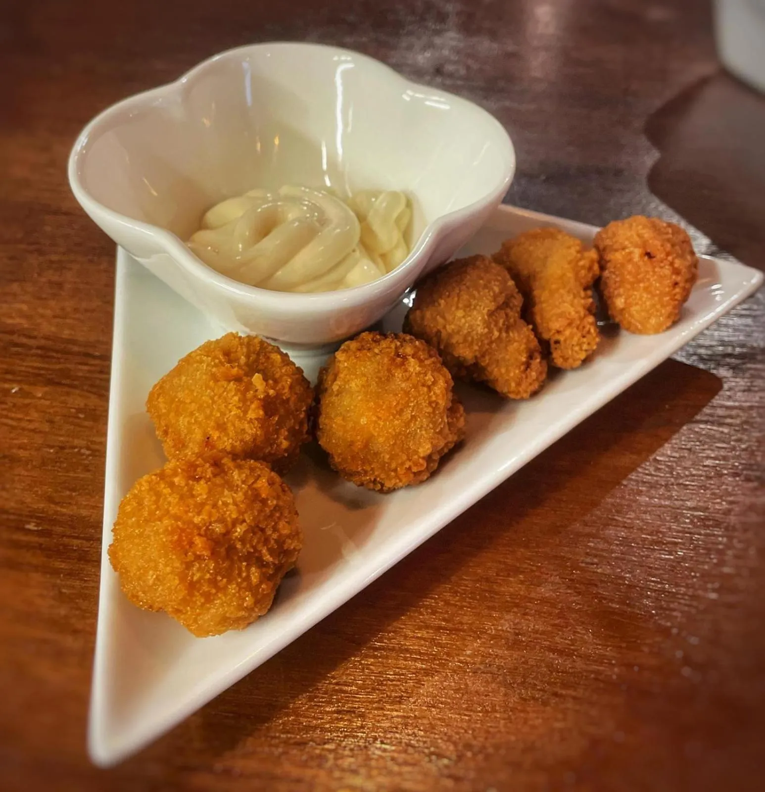 Restaurant/places to eat in Carlton Hotel