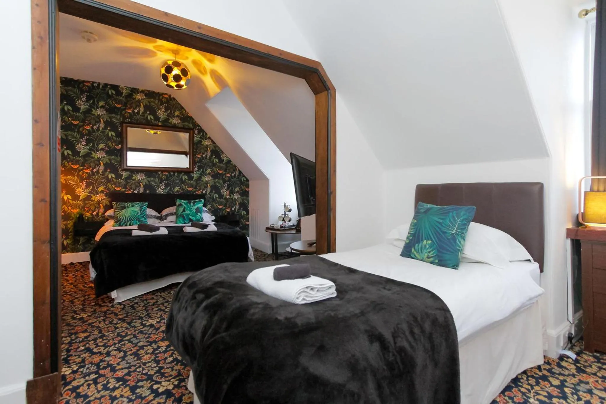 Bed in Carlton Hotel