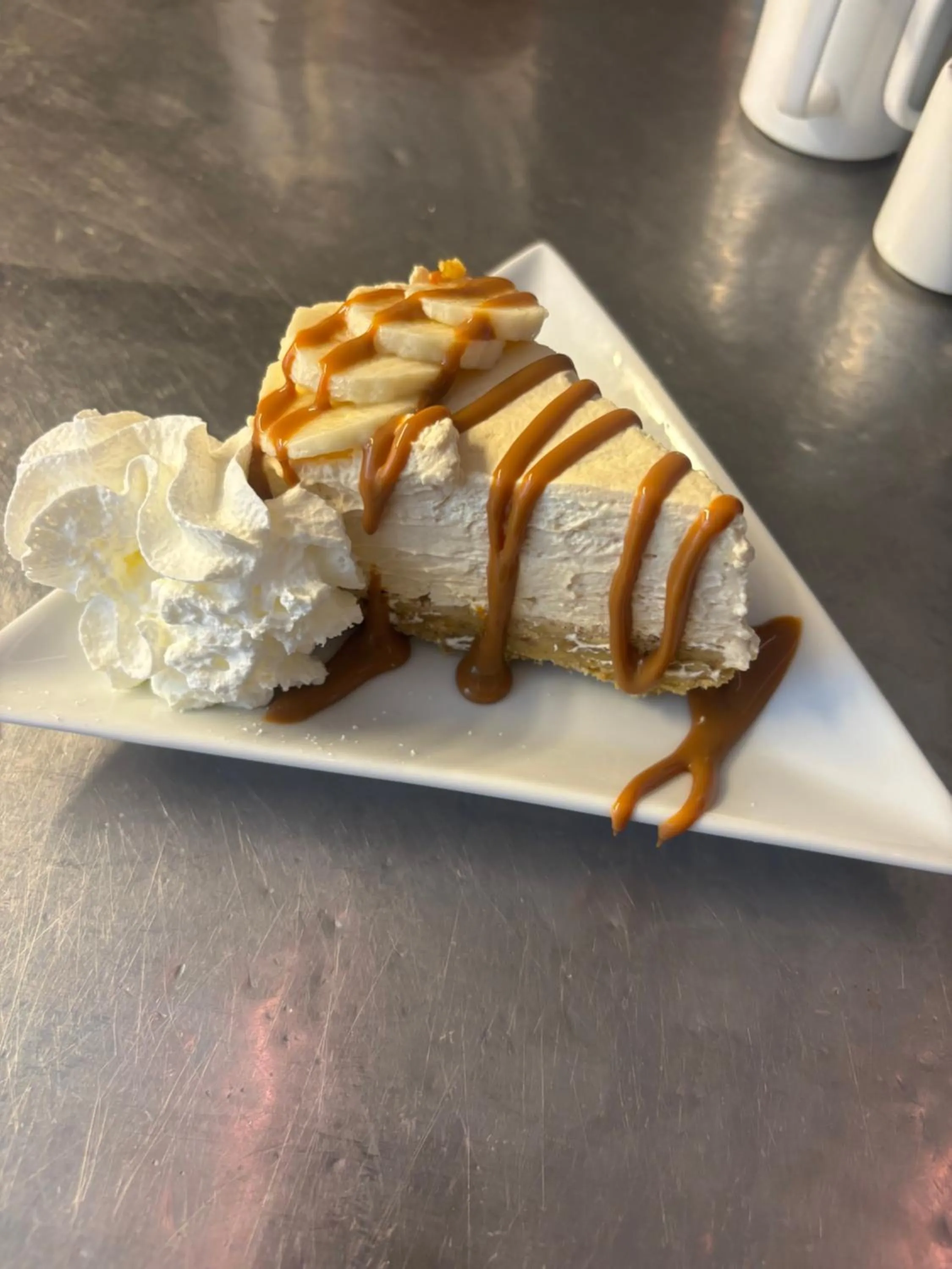 Restaurant/places to eat in Carlton Hotel