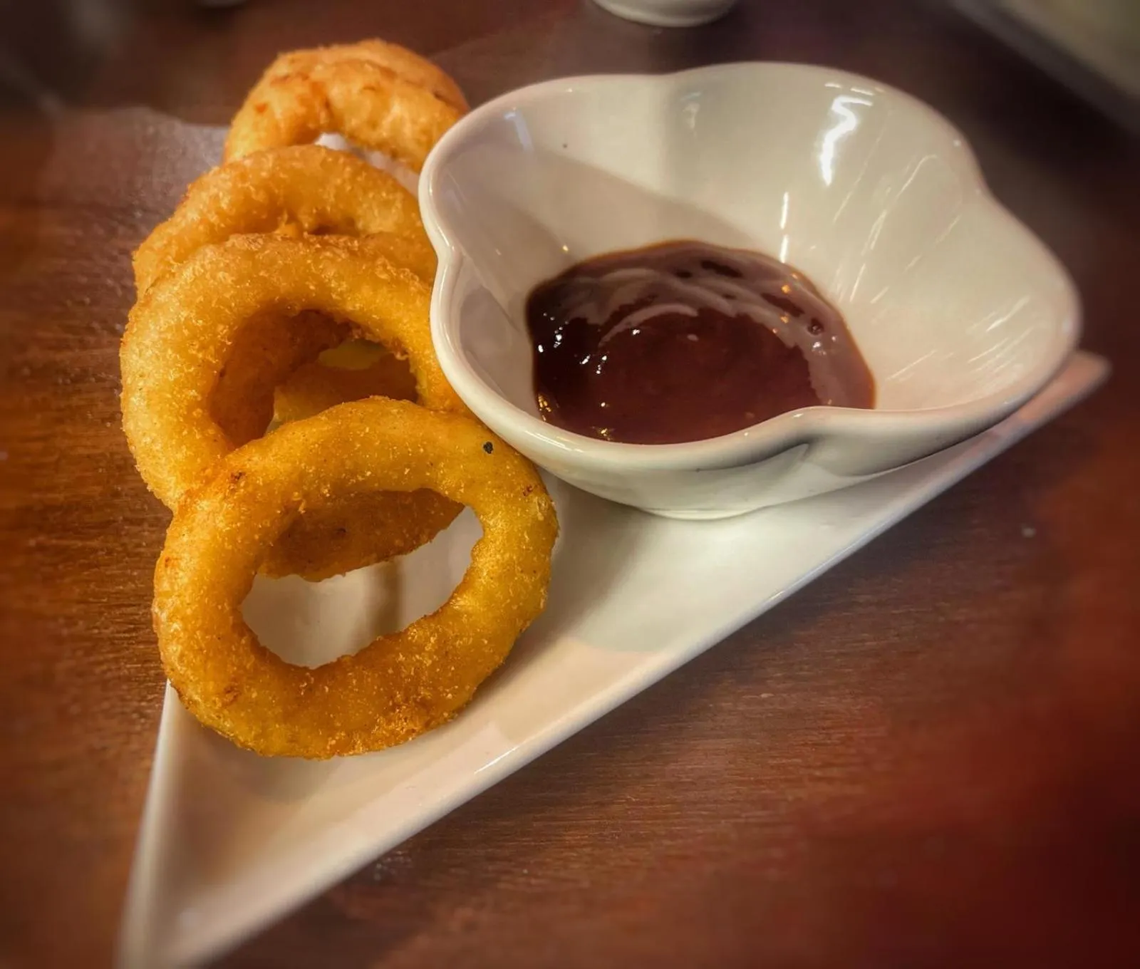 Restaurant/places to eat in Carlton Hotel