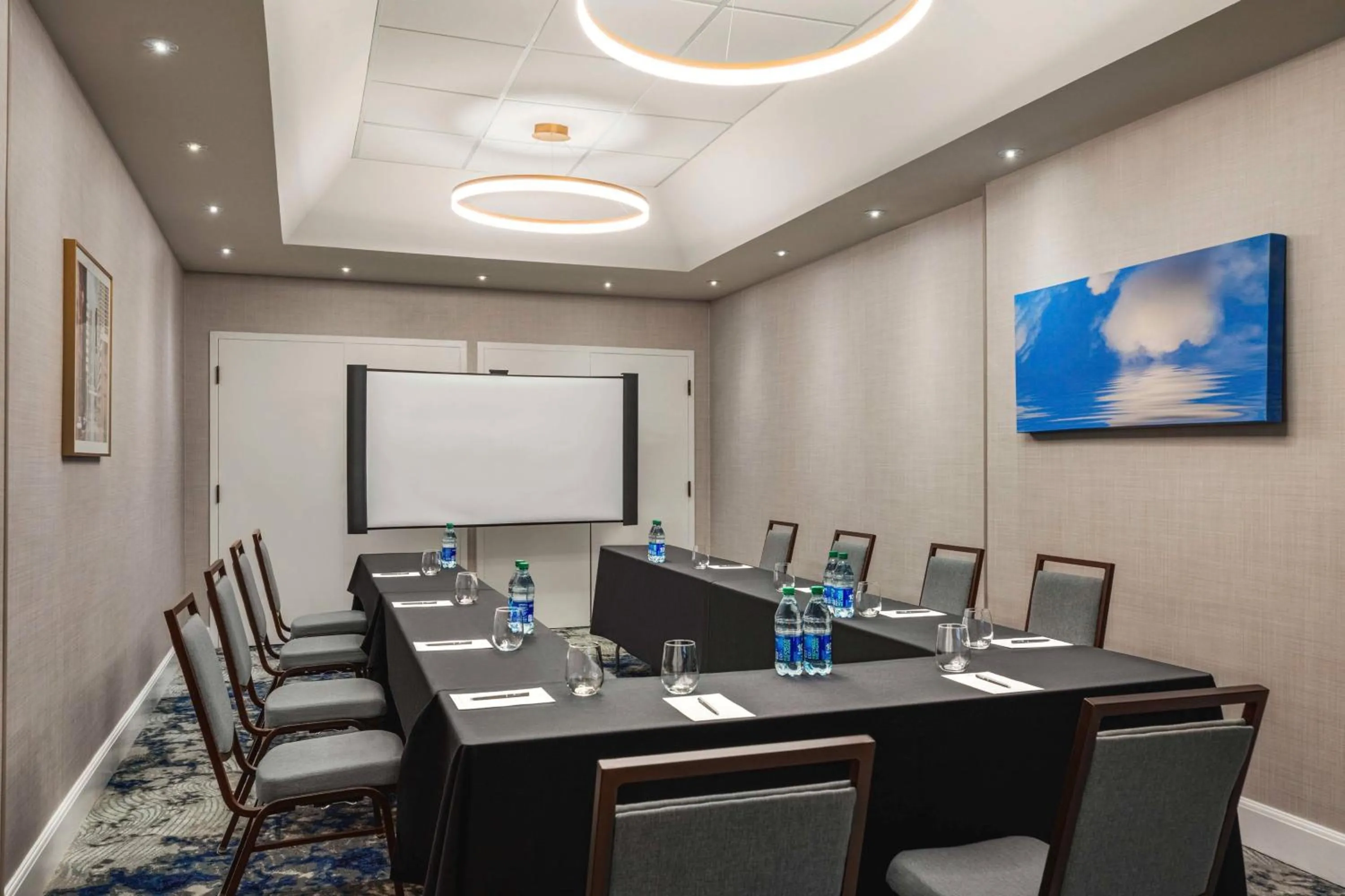 Meeting/conference room in Embassy Suites by Hilton Kansas City Overland Park