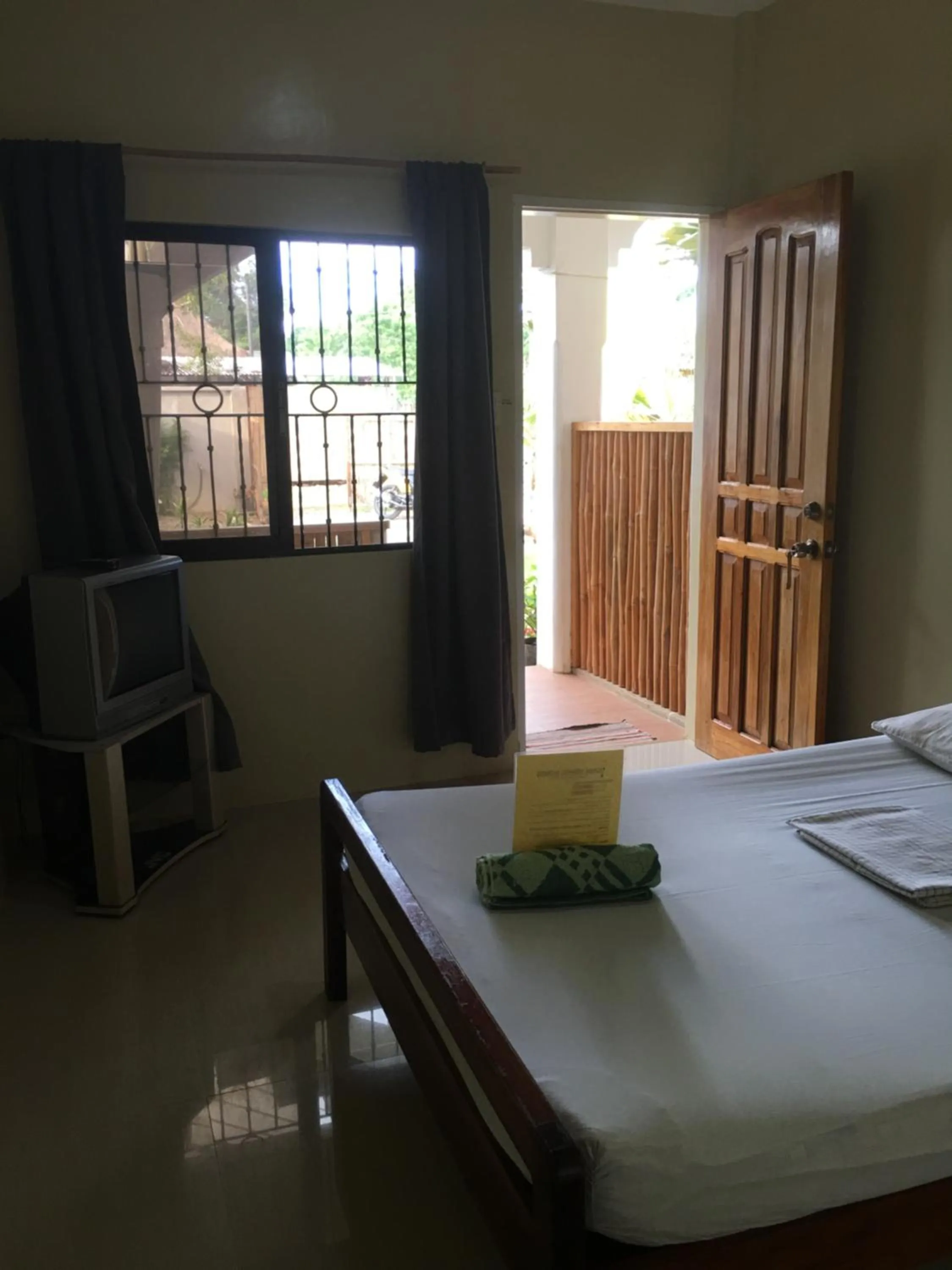 Bed in John Verhel Homes