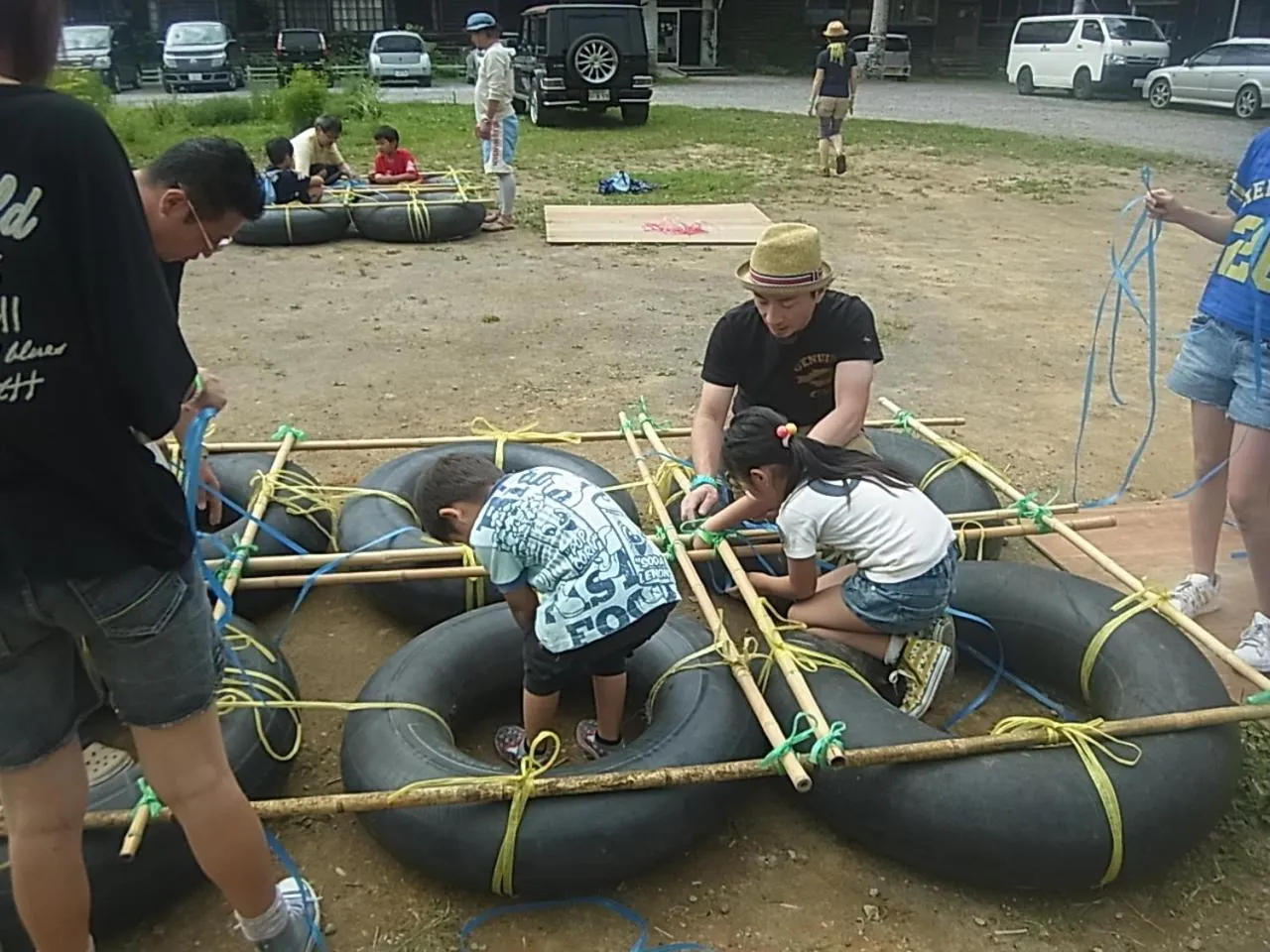 group of guests in Boken Kazoku