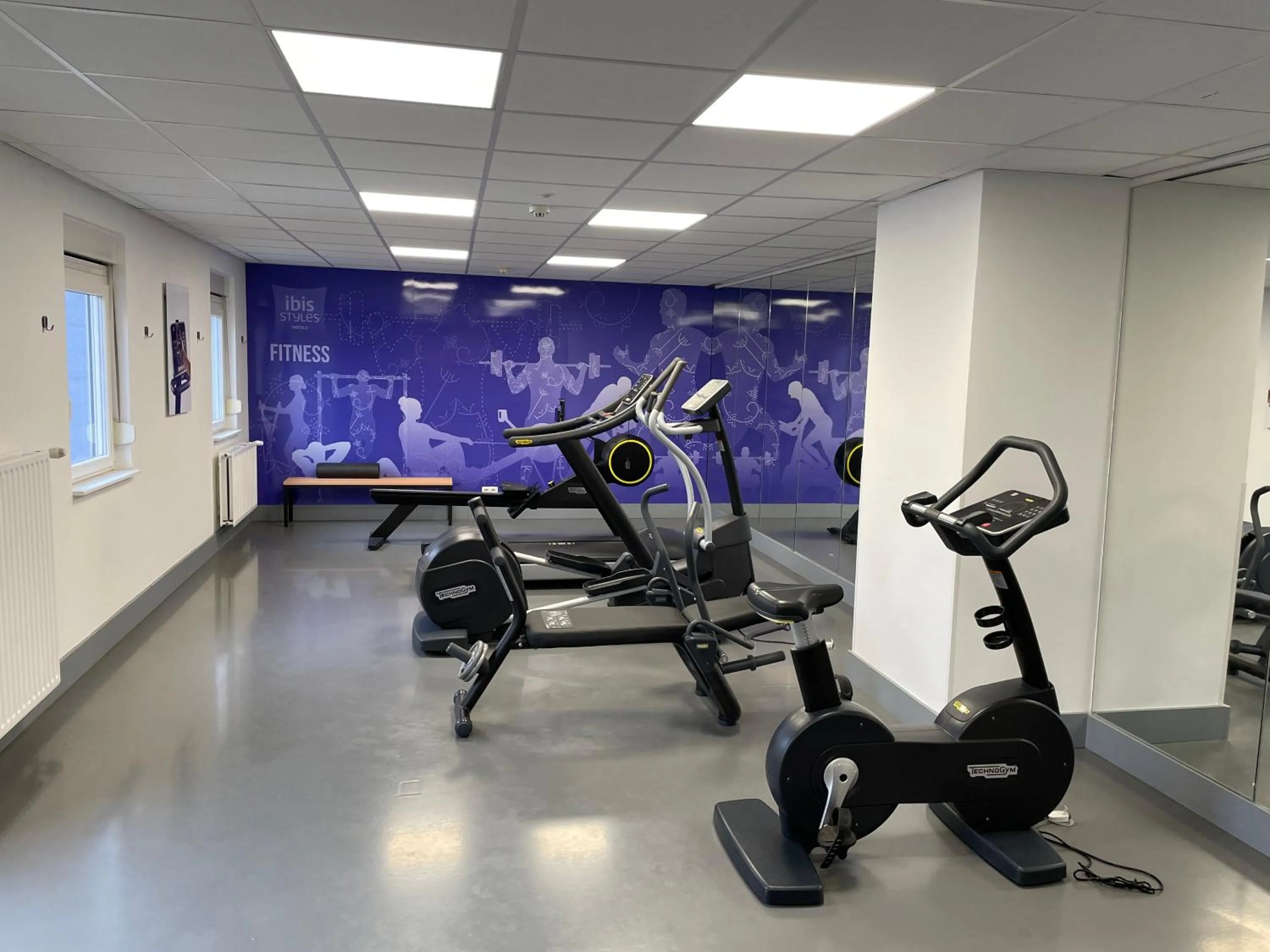 Fitness centre/facilities in Ibis Styles La Louvière