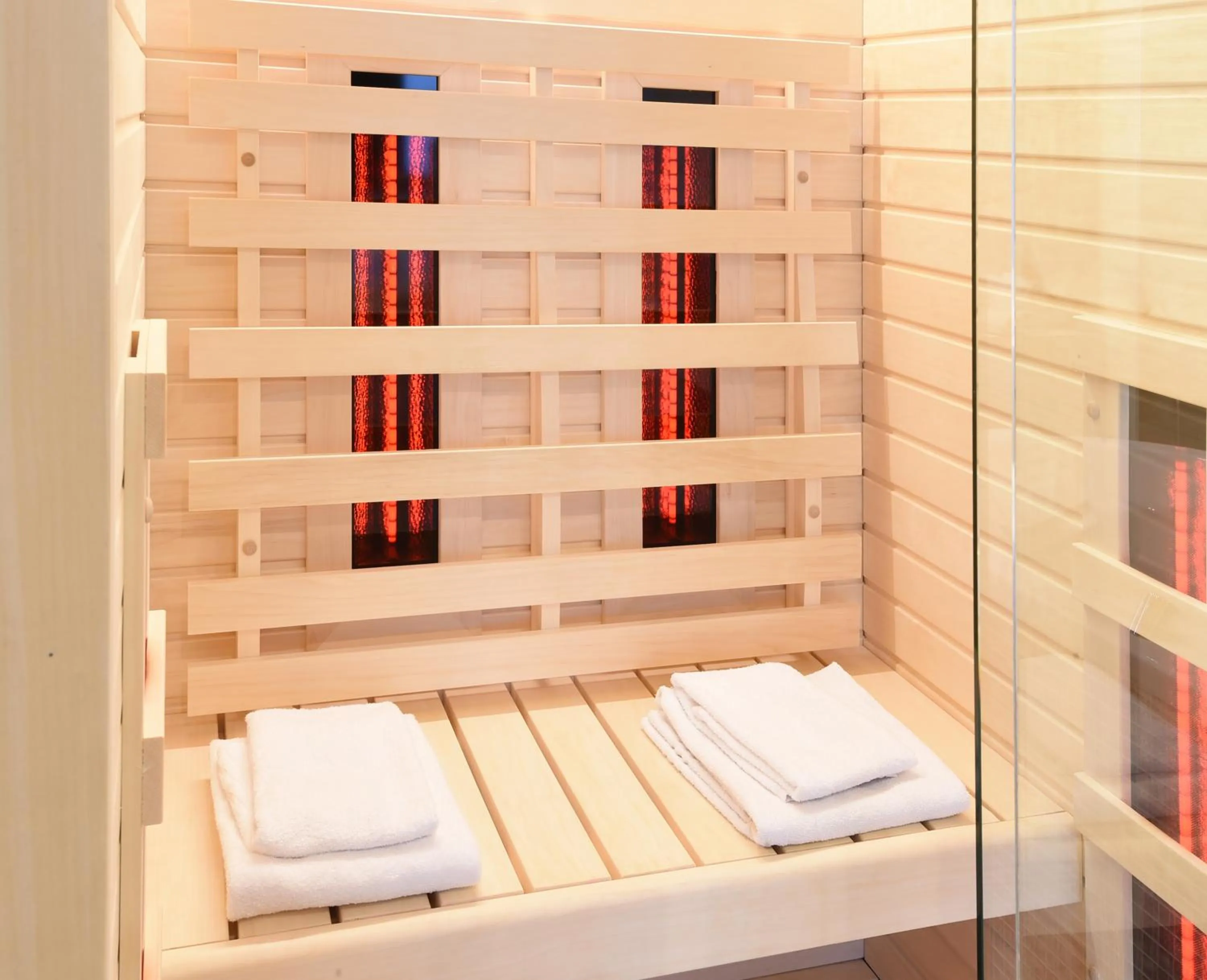 Solarium, Bed in Ibis Styles La Louvière