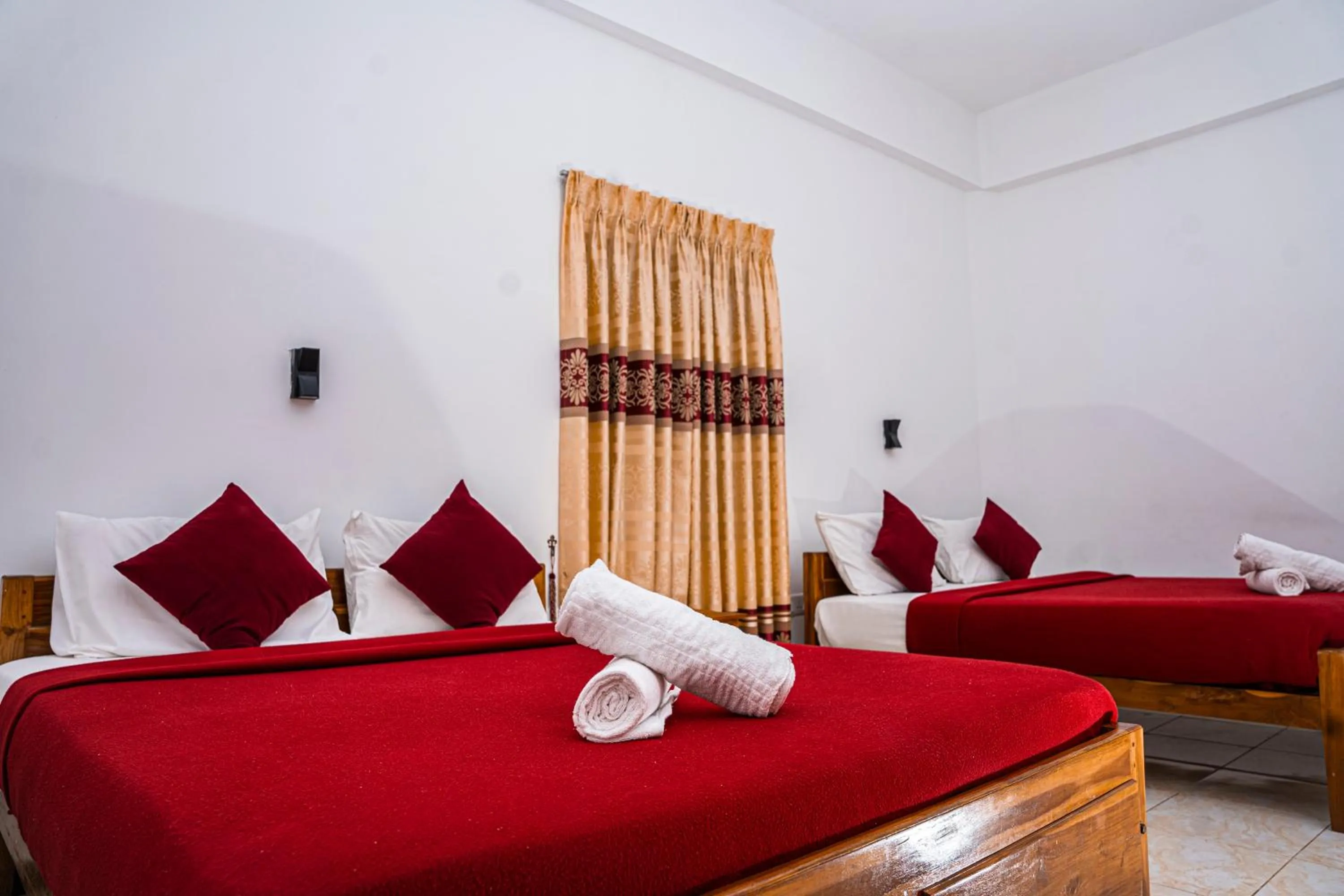 Bed in Theevanni Resort