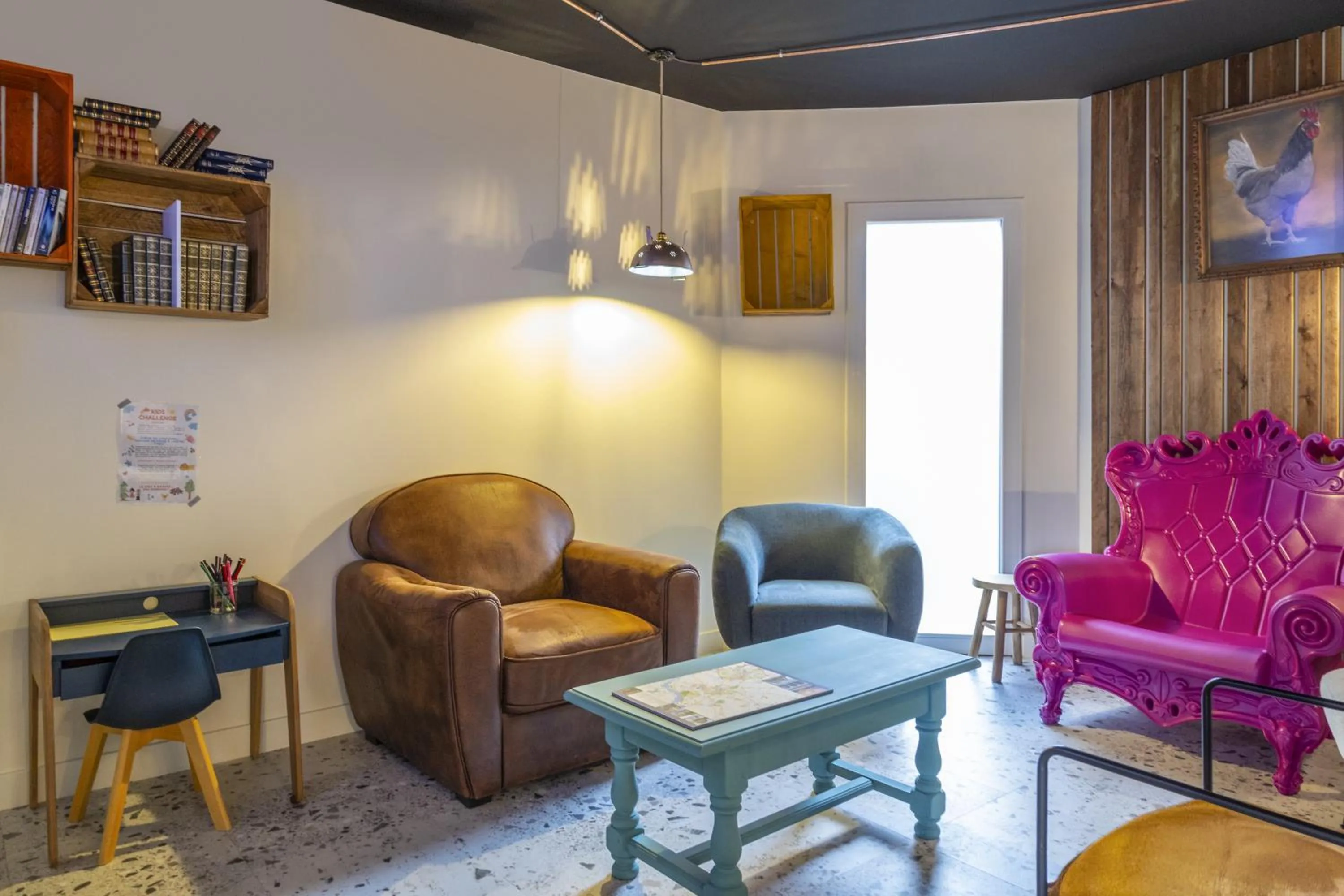 Library in The Originals Access, Hôtel Limoges Nord