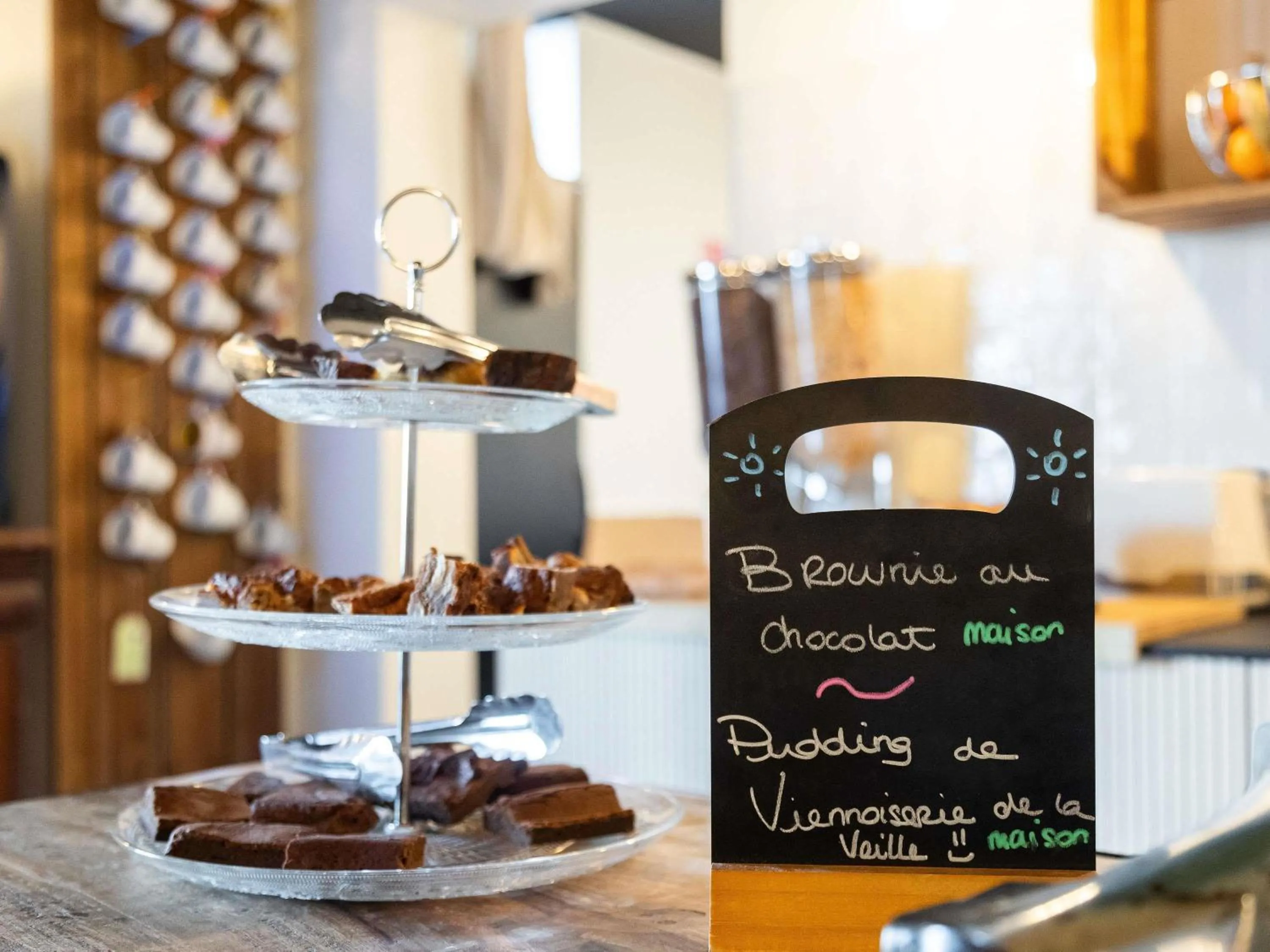 Property building in Greet Hotel Limoges Nord