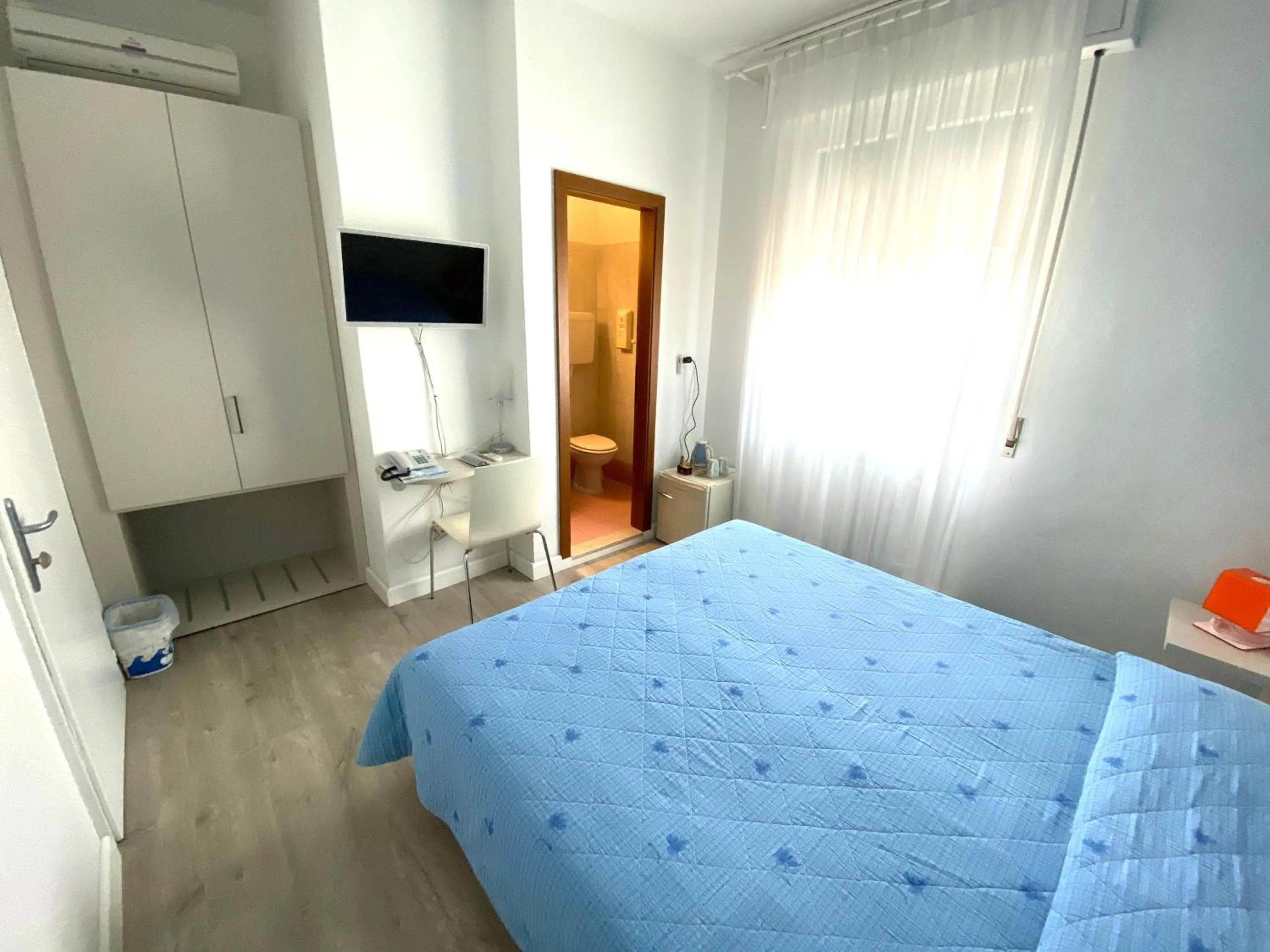 Photo of the whole room, Bed in Hotel Alpino